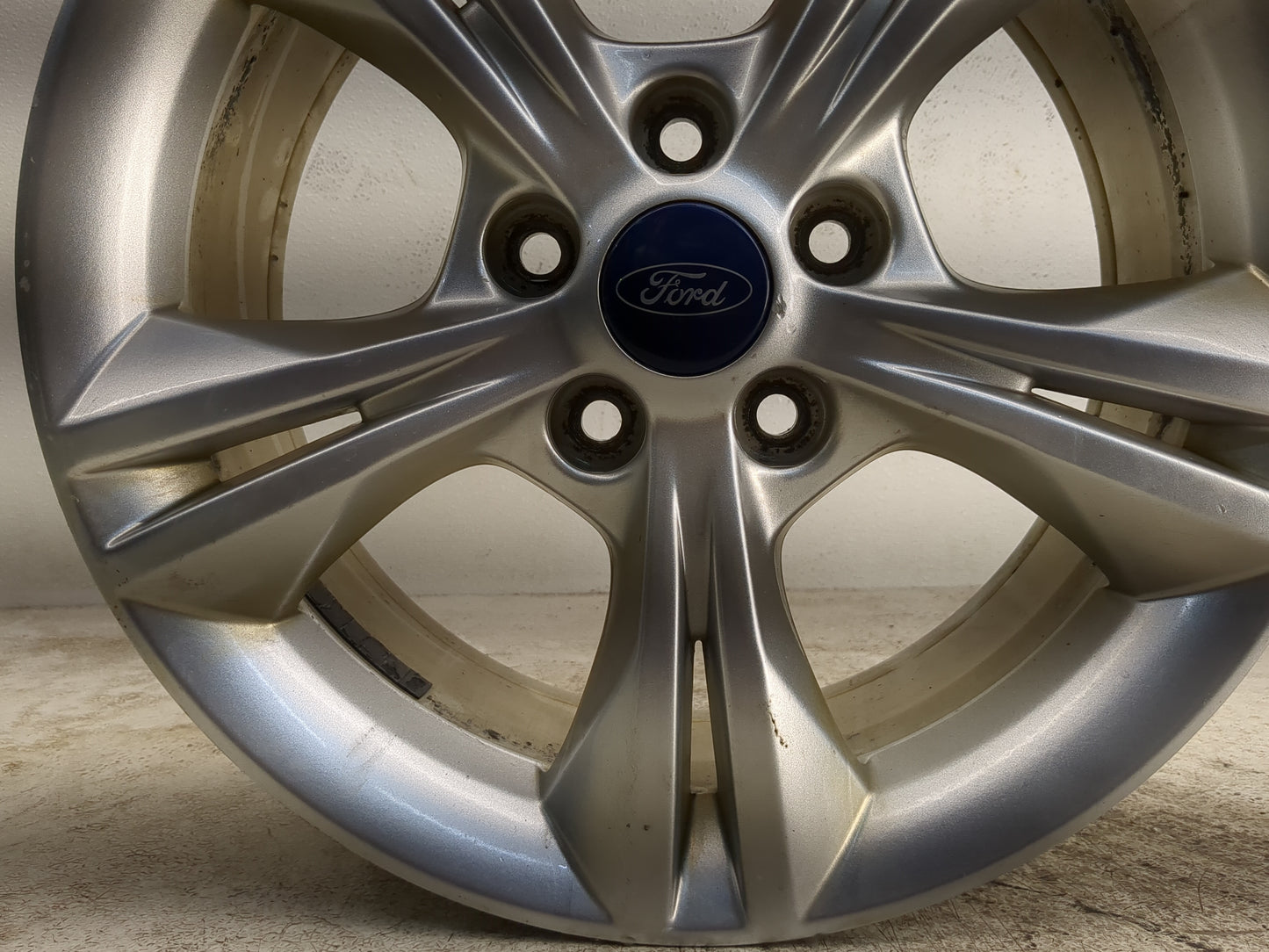 2012-2014 Ford Focus Oem Wheel Rim 1142730 - Oemusedautoparts1.com