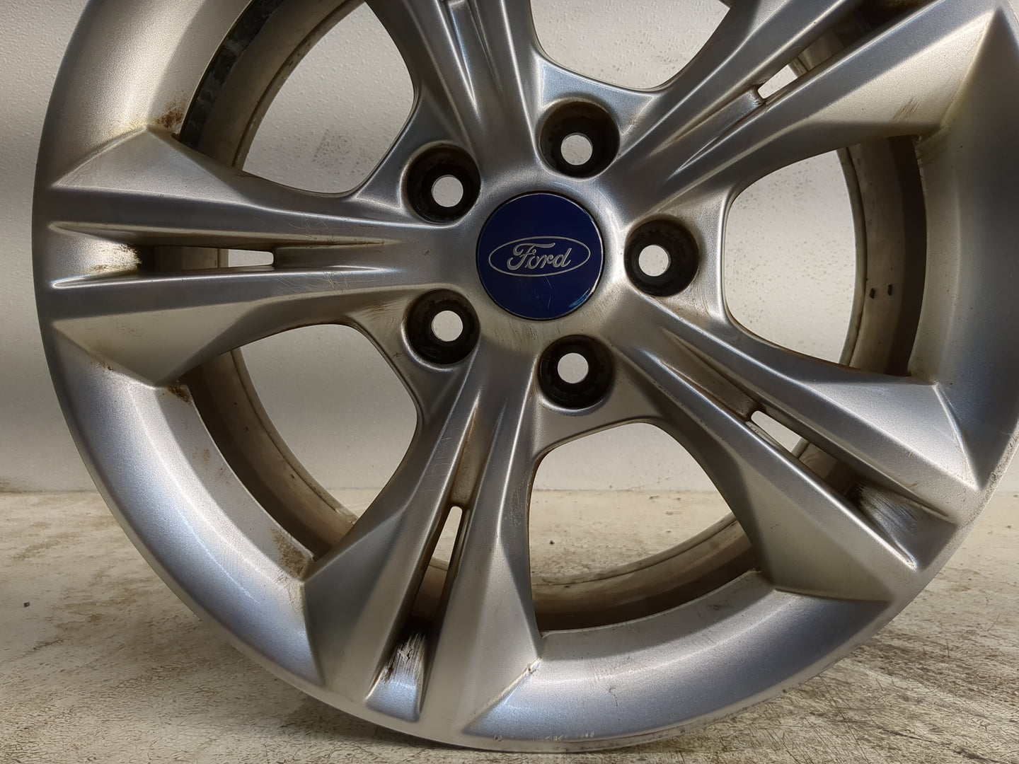 2012-2014 Ford Focus Oem Wheel Rim 1142731 - Oemusedautoparts1.com