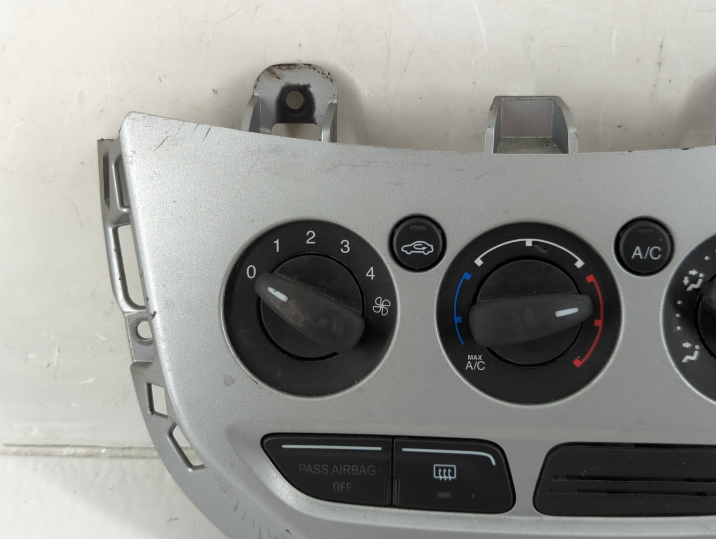 2013-2014 Ford Focus Climate Control Module Temperature AC/Heater Replacement P/N:CM5T-19980-AE Fits Fits 2013 2014 OEM Used