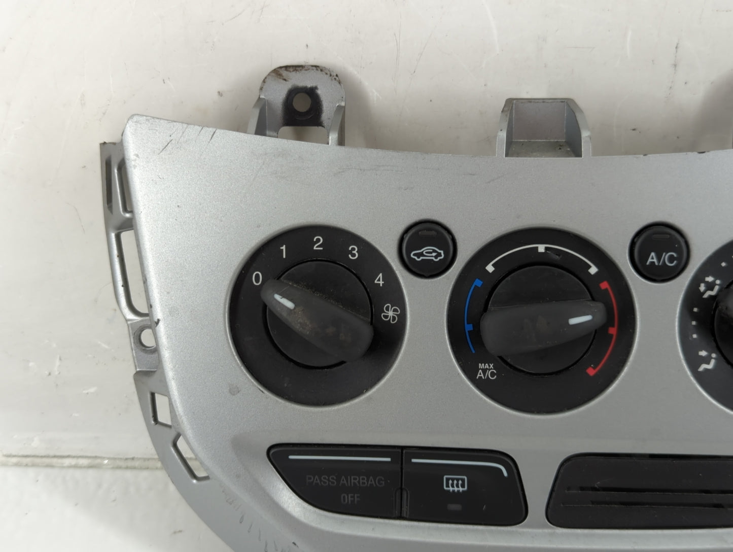 2013-2014 Ford Focus Climate Control Module Temperature AC/Heater Replacement P/N:CM5T-19980-AE Fits Fits 2013 2014 OEM Used
