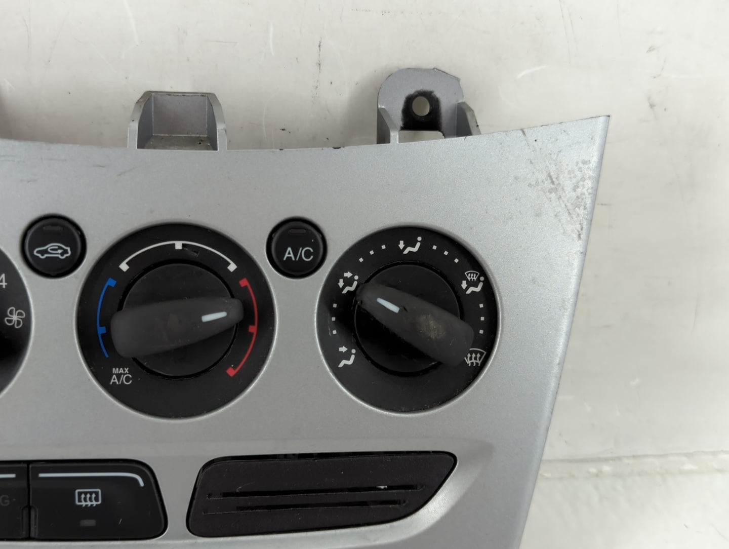 2013-2014 Ford Focus Climate Control Module Temperature AC/Heater Replacement P/N:CM5T-19980-AE Fits Fits 2013 2014 OEM Used
