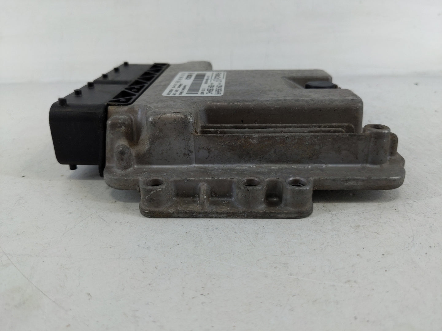 2013 Ford Focus PCM Engine Control Computer ECU ECM PCU OEM P/N:CM5A-12A650-APH Fits OEM Used Auto Parts - Oemusedautoparts1