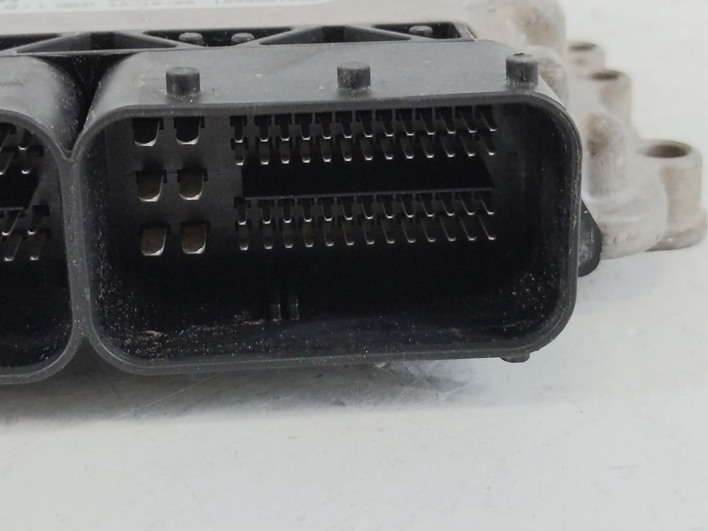 2013 Ford Focus PCM Engine Control Computer ECU ECM PCU OEM P/N:CM5A-12A650-APH Fits OEM Used Auto Parts - Oemusedautoparts1