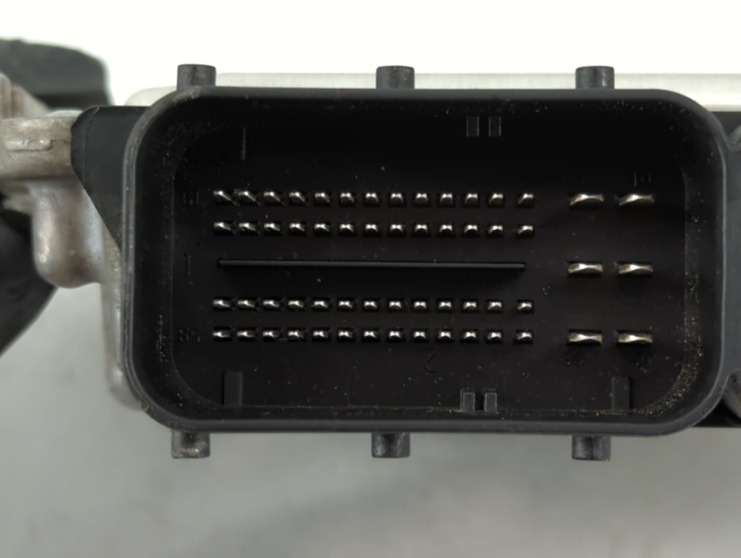 2012-2013 Ford Focus PCM Engine Control Computer ECU ECM PCU OEM P/N:CM5A-12A650-ASA Fits Fits 2012 2013 OEM Used Auto Parts
