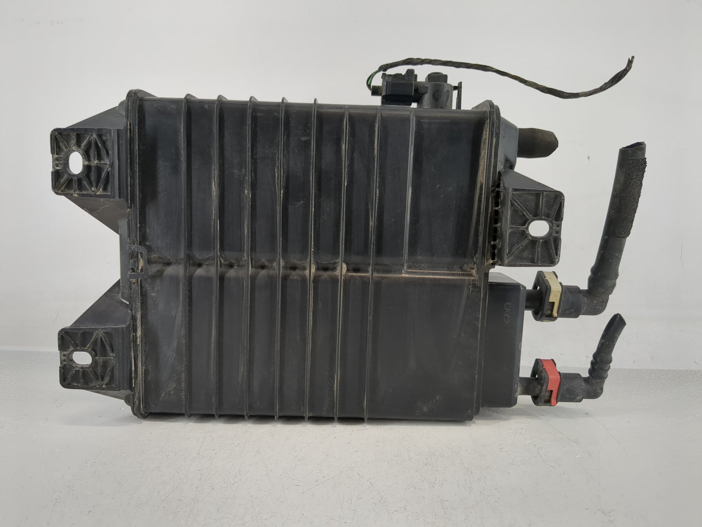 2013 Ford Focus Fuel Vapor Charcoal Canister 1161091 - Oemusedautoparts1.com