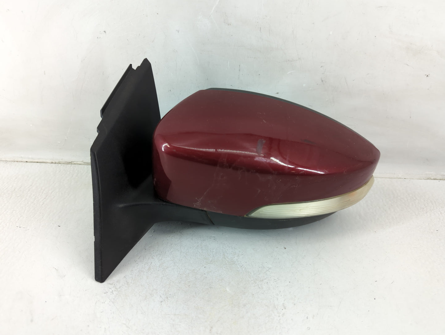 2012-2014 Ford Focus Driver Side View Mirror - Left Door Mirror OEM Used - Oemusedautoparts1.com