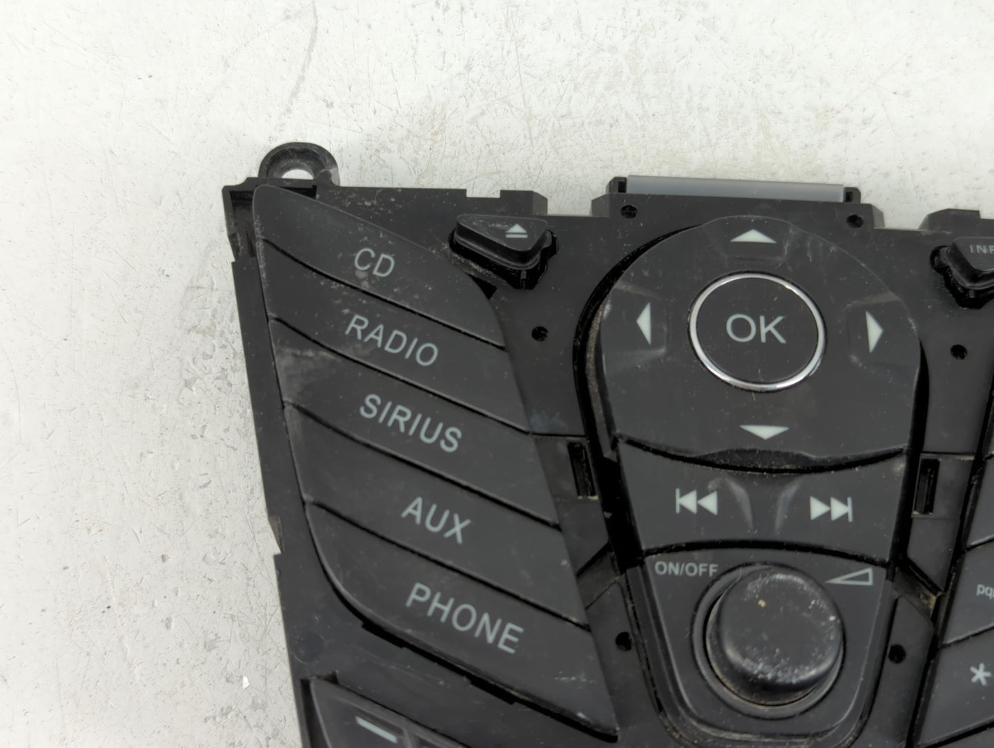 2012-2013 Ford Focus Radio AM FM Cd Player Receiver Replacement Fits Fits 2012 2013 OEM Used Auto Parts - Oemusedautoparts1.