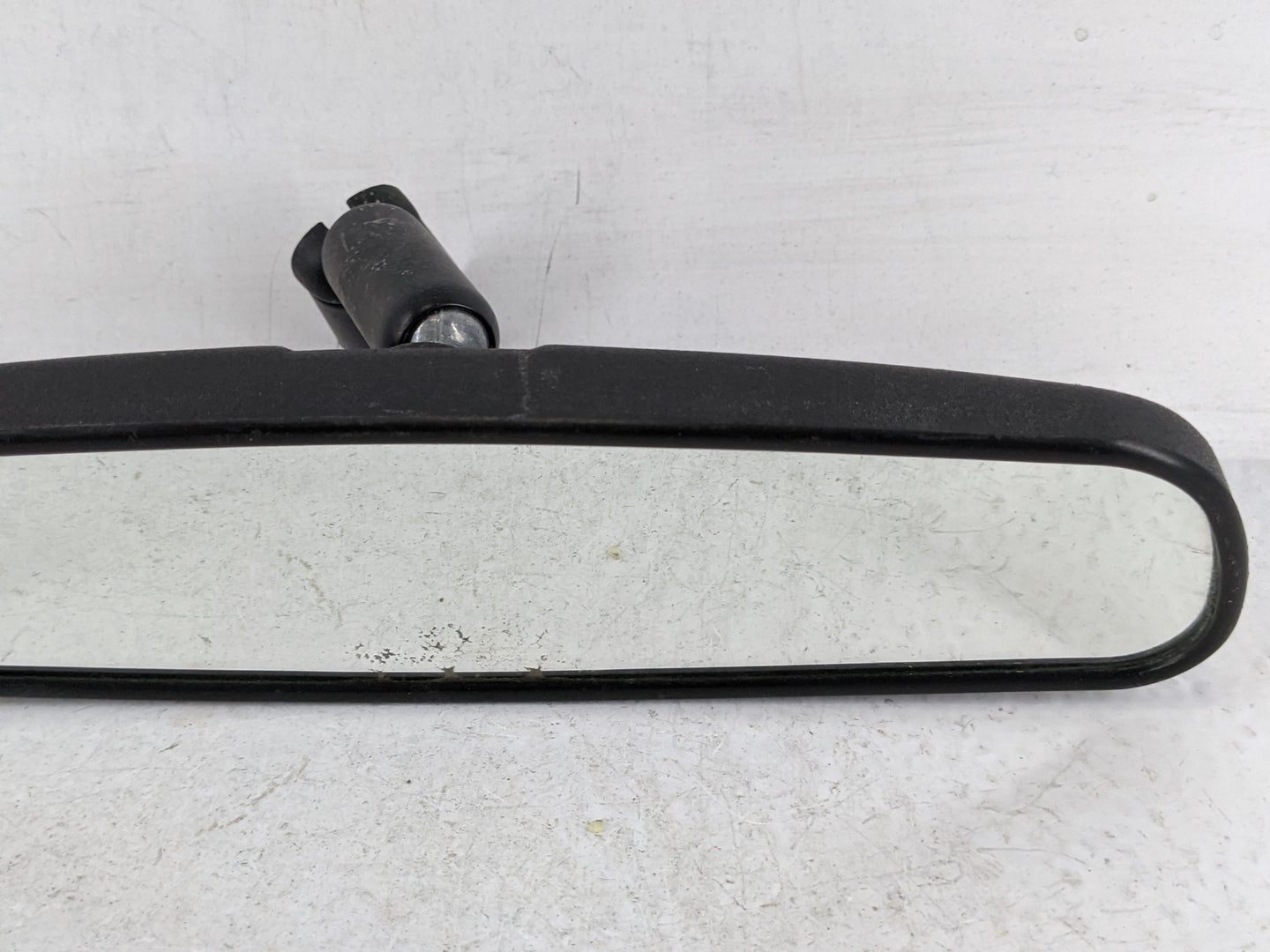 2012-2018 Ford Focus Interior Rear View Mirror Replacement OEM P/N:E8011681 Fits Fits 2012 2013 2014 2015 2016 2017 2018 OEM