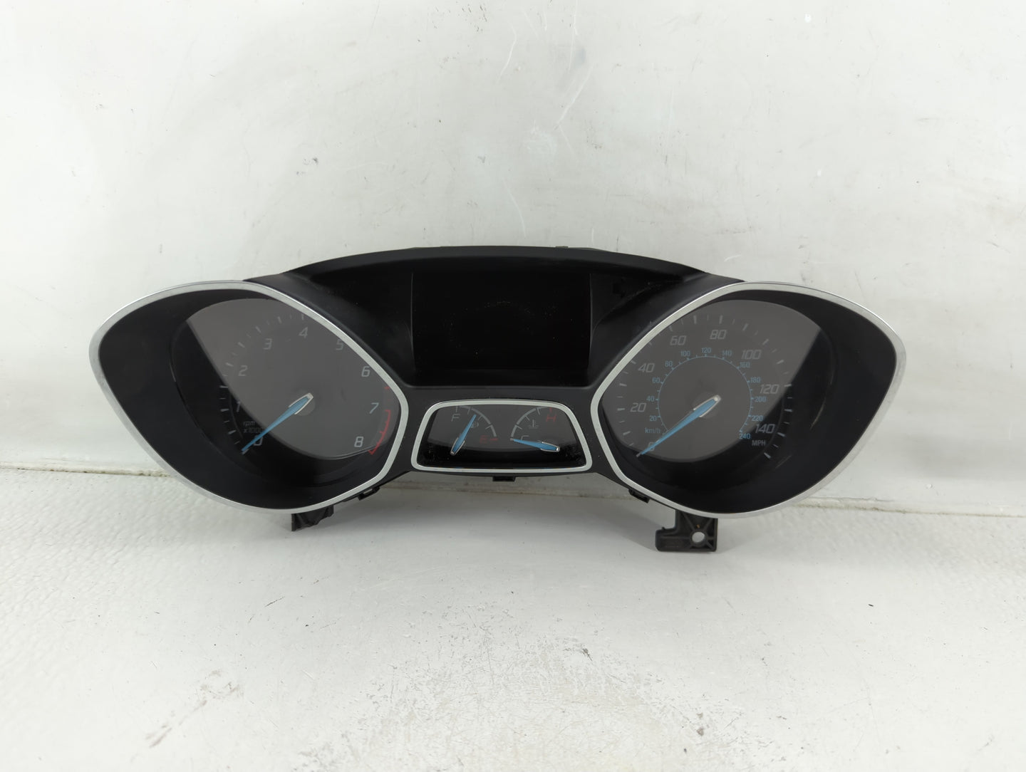 2013-2014 Ford Focus Instrument Cluster Speedometer Gauges P/N:CM5T-10849-CTC Fits Fits 2013 2014 OEM Used Auto Parts - Oemu