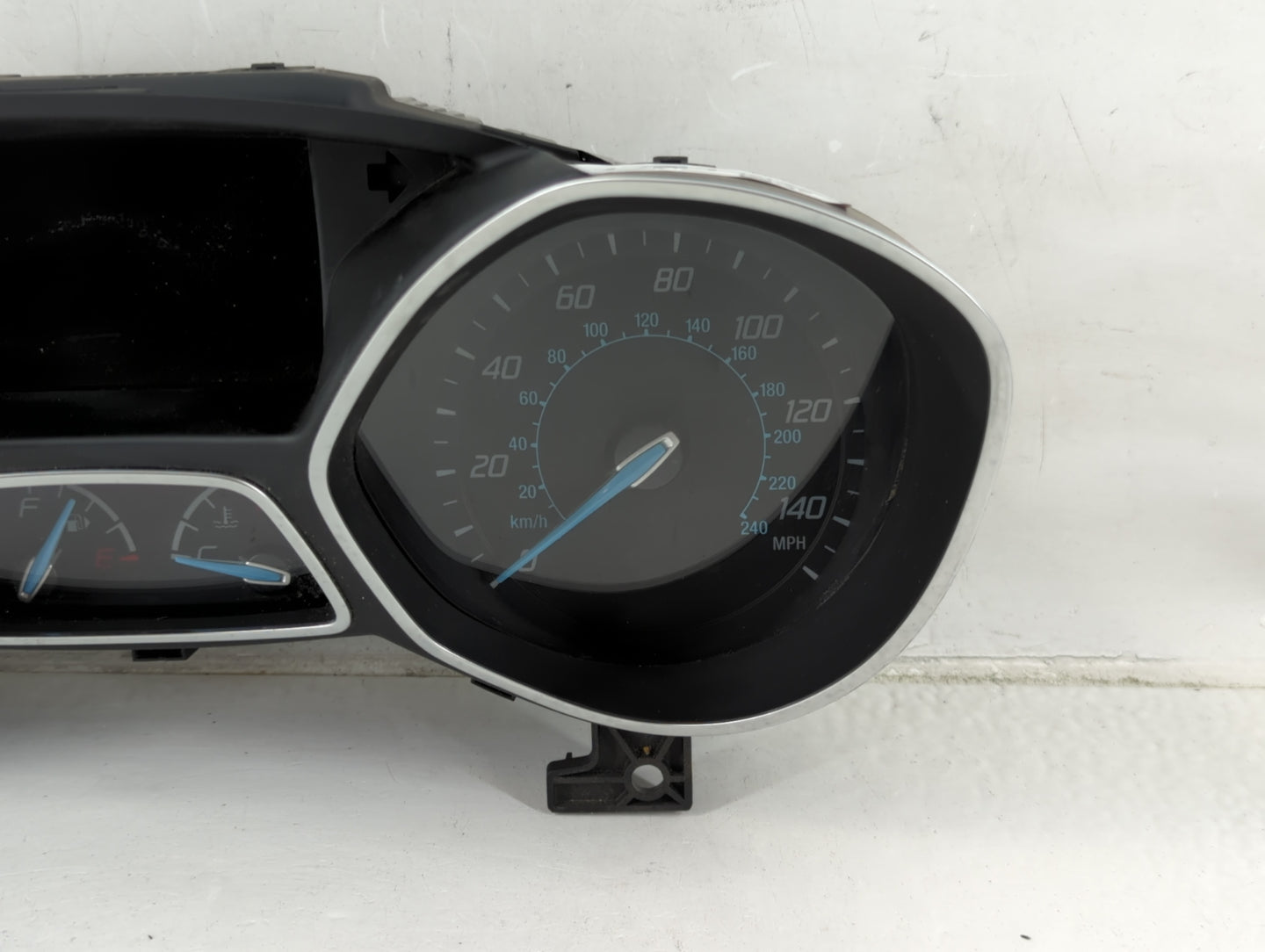 2013-2014 Ford Focus Instrument Cluster Speedometer Gauges P/N:CM5T-10849-CTC Fits Fits 2013 2014 OEM Used Auto Parts - Oemu