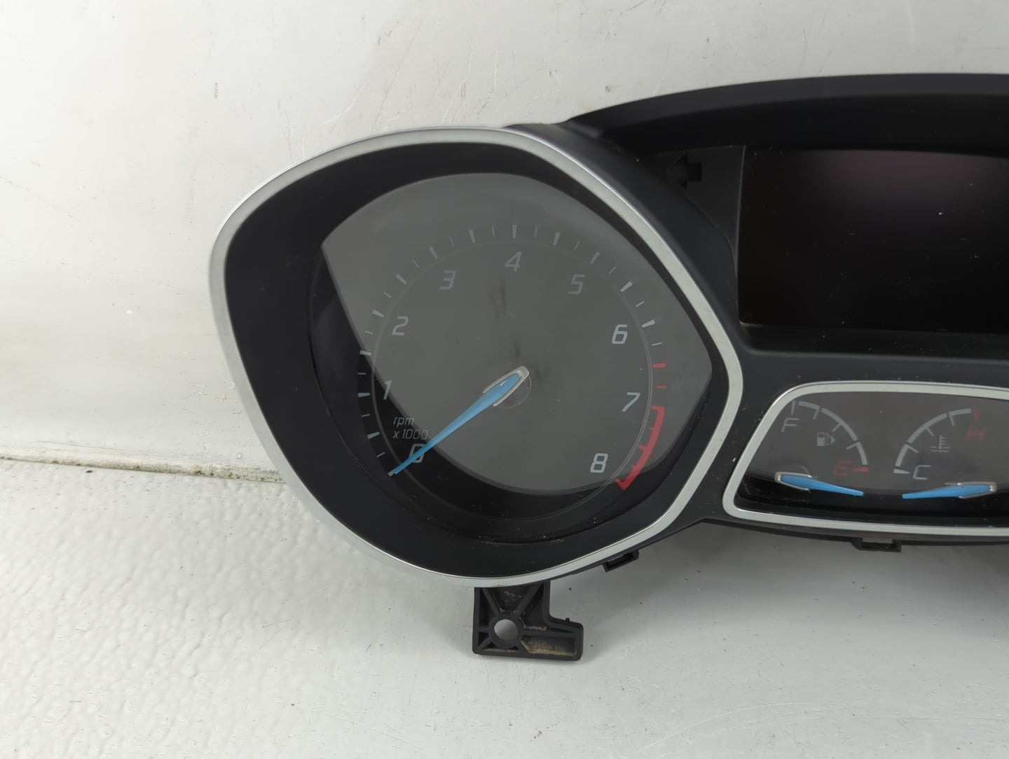 2013-2014 Ford Focus Instrument Cluster Speedometer Gauges P/N:CM5T-10849-CTC Fits Fits 2013 2014 OEM Used Auto Parts - Oemu