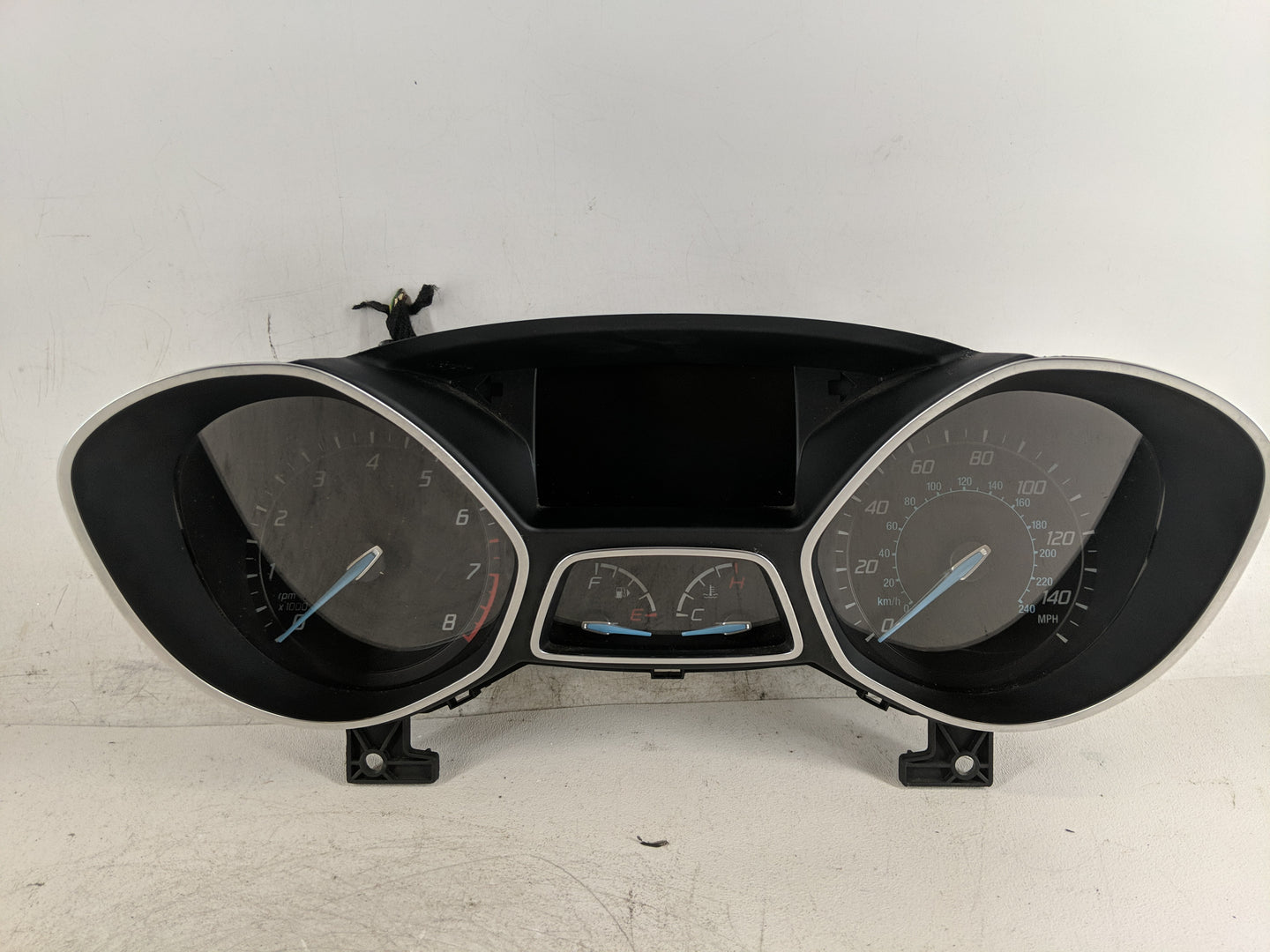 2013-2014 Ford Focus Instrument Cluster Speedometer Gauges P/N:CM5T-10849-CTC Fits Fits 2013 2014 OEM Used Auto Parts - Oemu