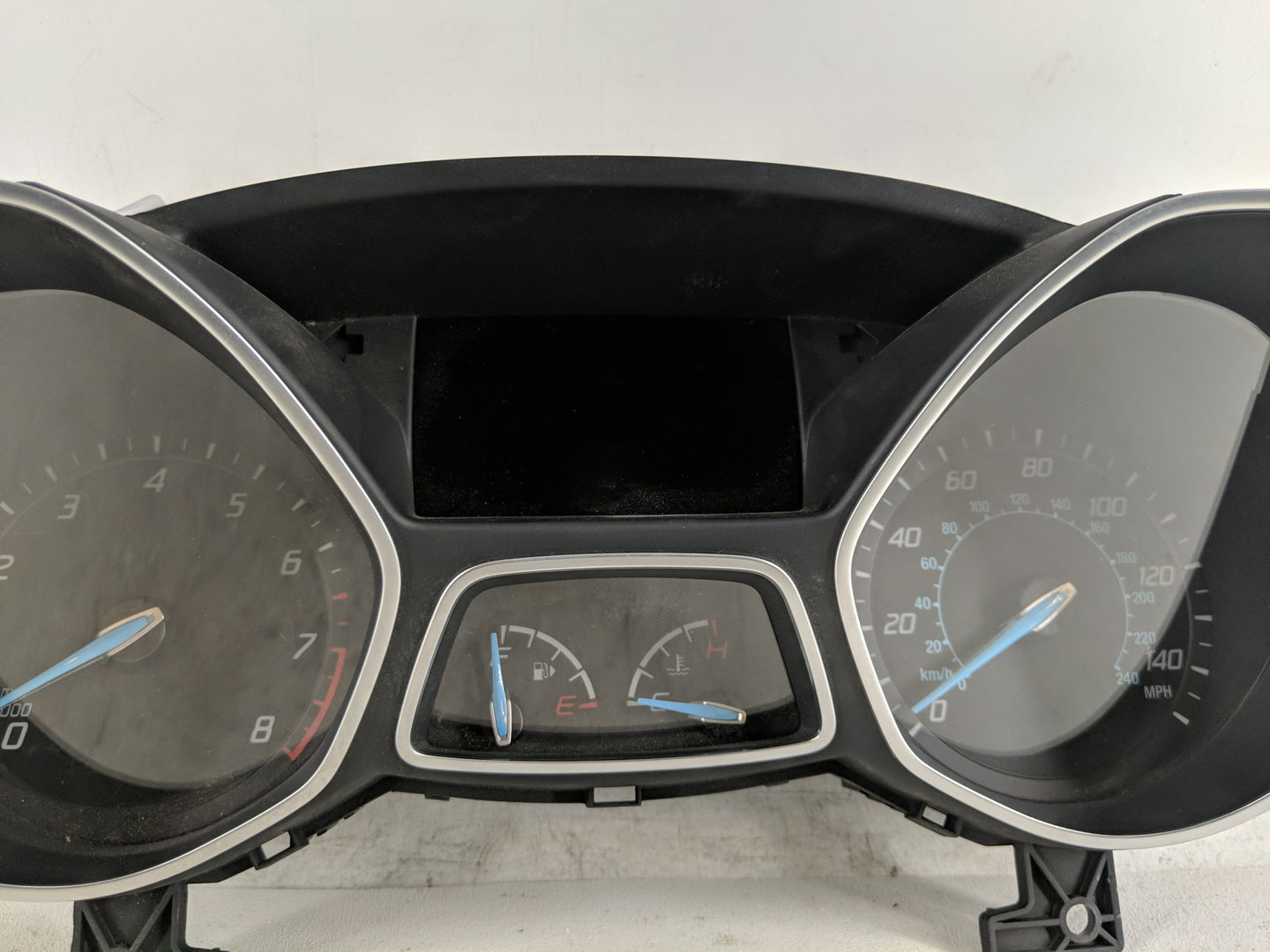 2013-2014 Ford Focus Instrument Cluster Speedometer Gauges P/N:CM5T-10849-CTC Fits Fits 2013 2014 OEM Used Auto Parts - Oemu