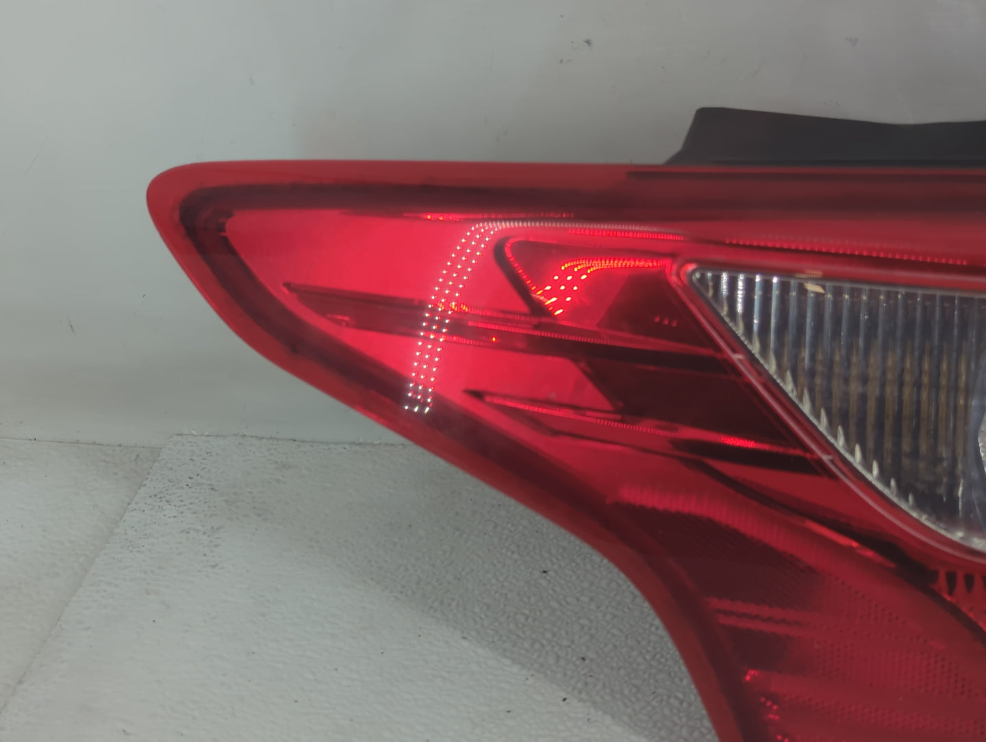 2012-2014 Ford Focus Tail Light Assembly Driver Left OEM P/N:44ZH-2067 Fits Fits 2012 2013 2014 OEM Used Auto Parts - Oemuse