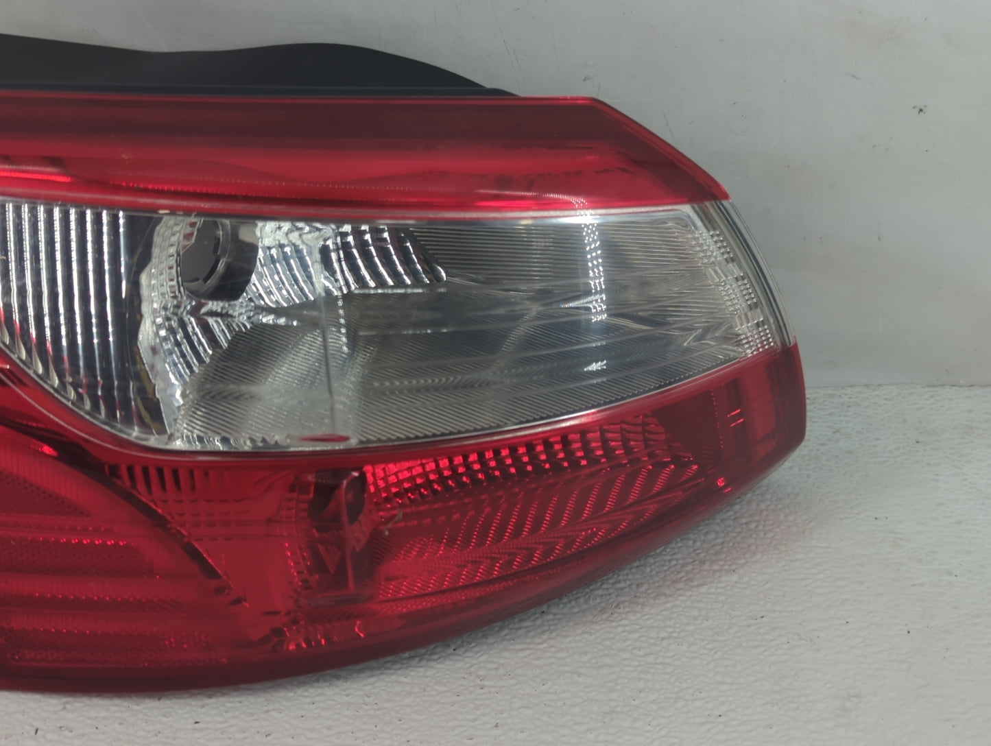 2012-2014 Ford Focus Tail Light Assembly Driver Left OEM P/N:44ZH-2067 Fits Fits 2012 2013 2014 OEM Used Auto Parts - Oemuse