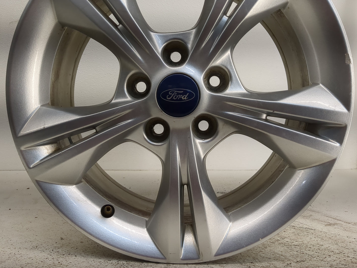 2012-2014 Ford Focus Oem Wheel Rim 1223580 - Oemusedautoparts1.com