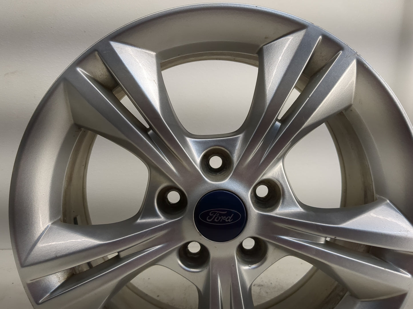 2012-2014 Ford Focus Oem Wheel Rim 1223580 - Oemusedautoparts1.com