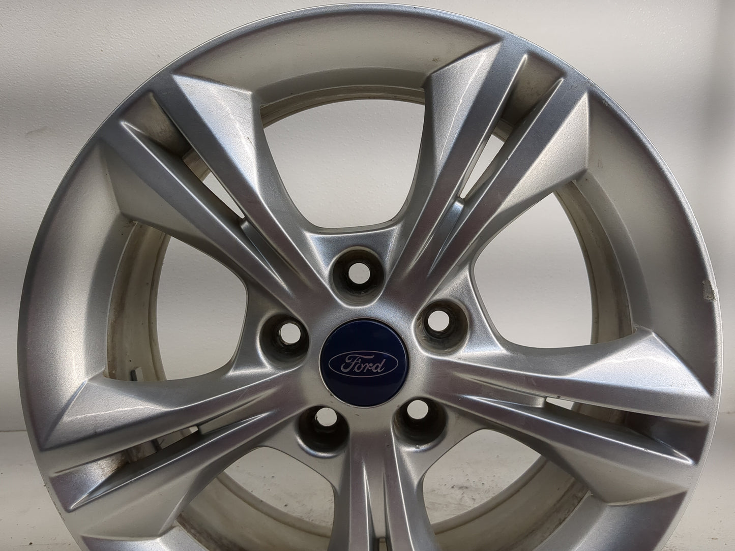 2012-2014 Ford Focus Oem Wheel Rim 1223580 - Oemusedautoparts1.com