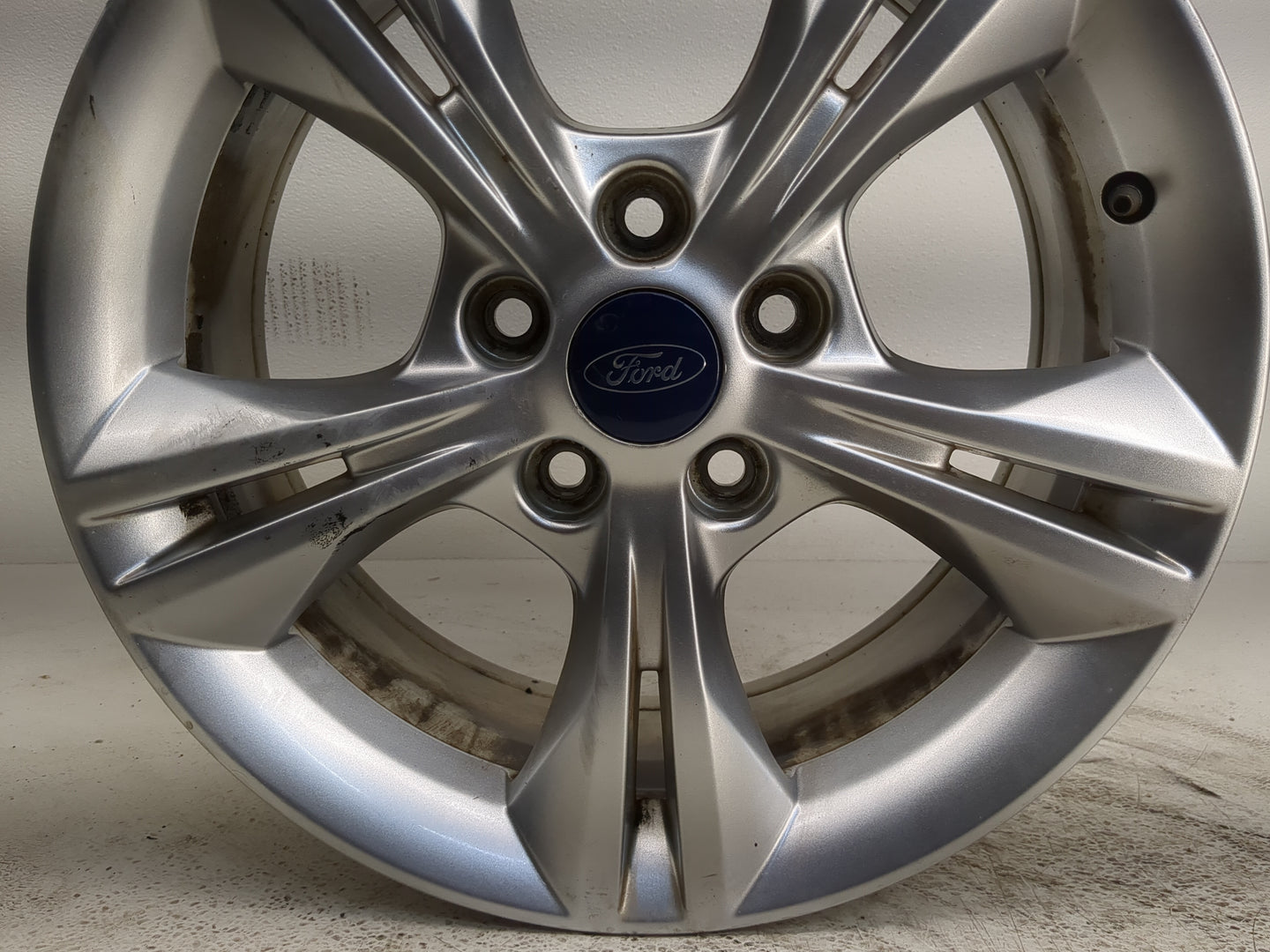 2012-2014 Ford Focus Oem Wheel Rim - Oemusedautoparts1.com