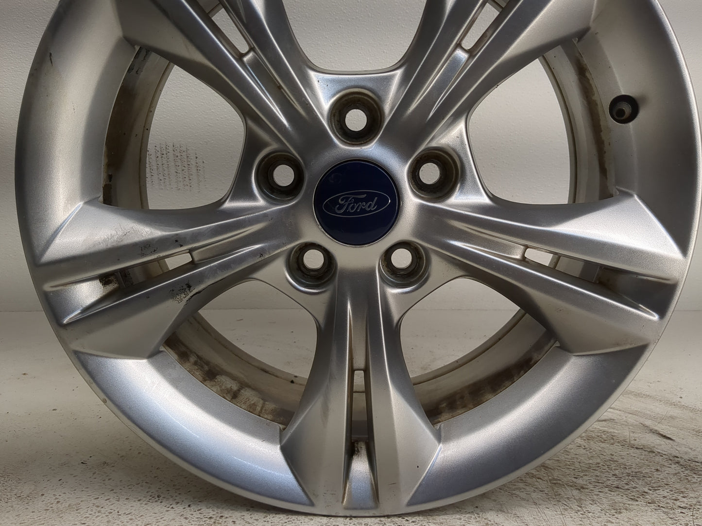 2012-2014 Ford Focus Oem Wheel Rim - Oemusedautoparts1.com