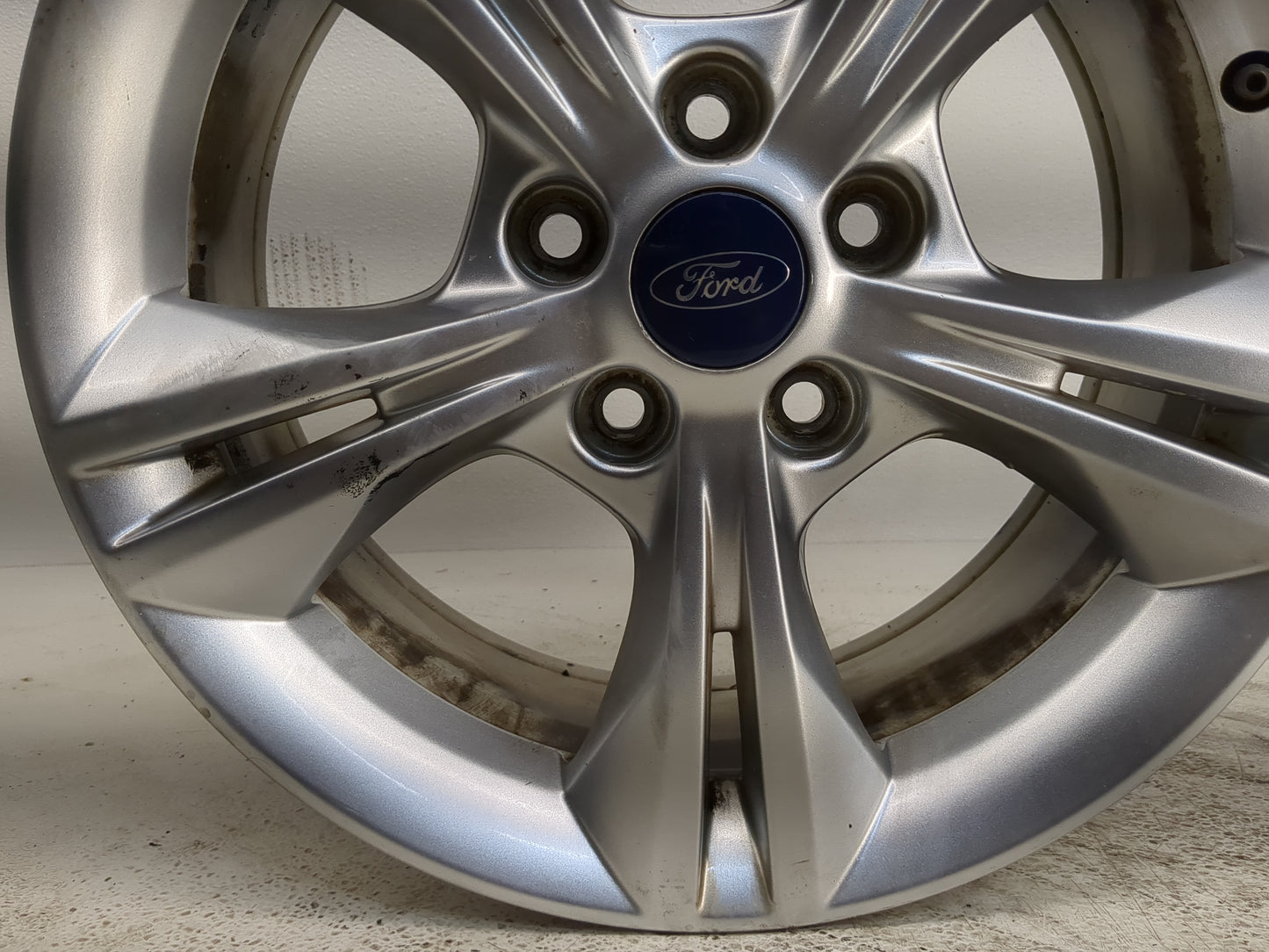 2012-2014 Ford Focus Oem Wheel Rim - Oemusedautoparts1.com