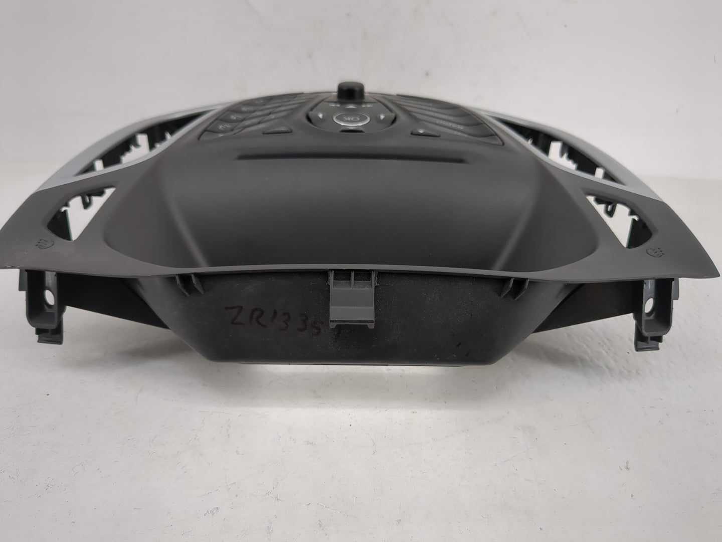 2013 Ford Focus Radio AM FM Cd Player Receiver Replacement P/N:CM51-18835-JAW Fits OEM Used Auto Parts - Oemusedautoparts1.c