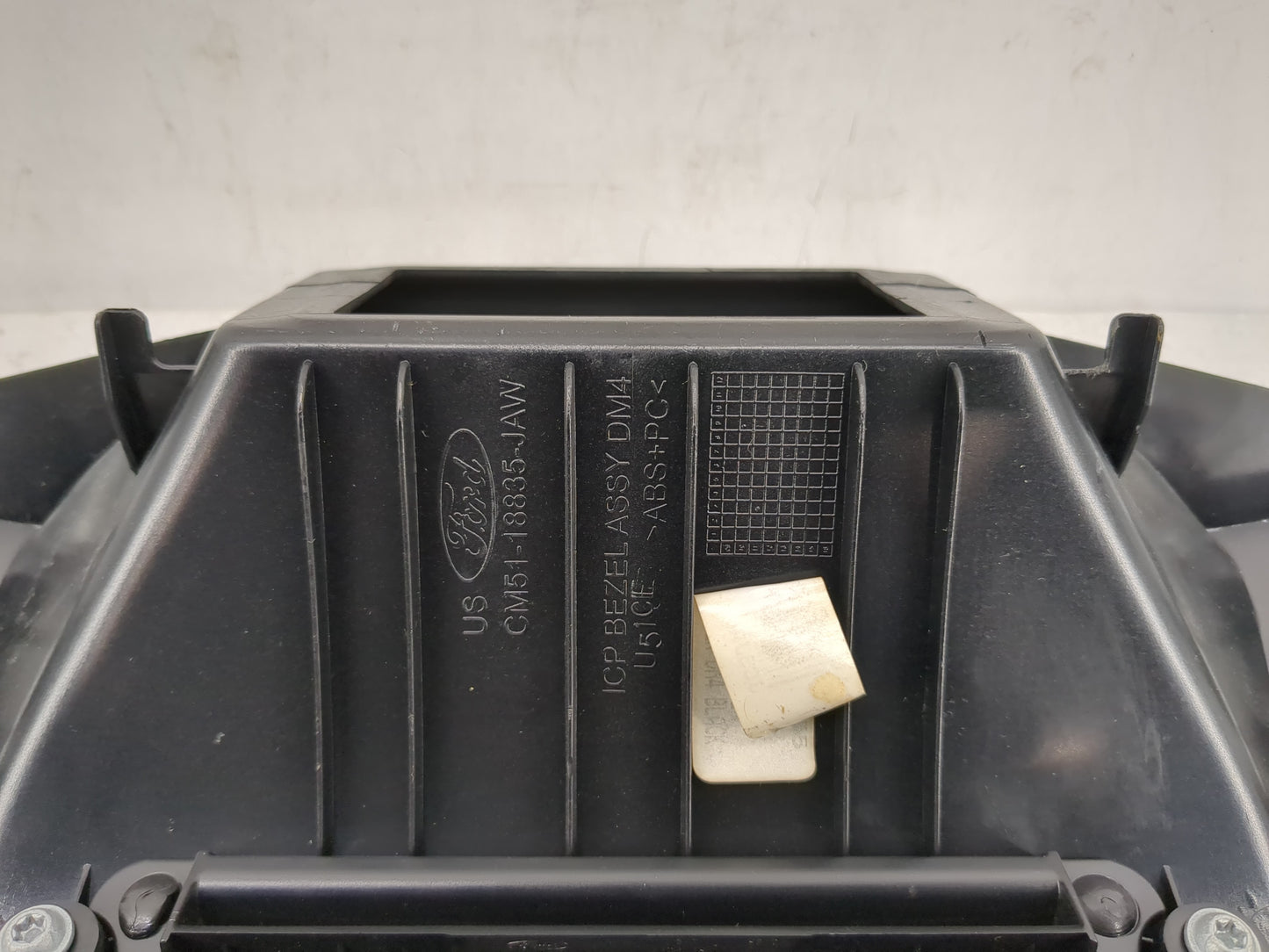 2013 Ford Focus Radio AM FM Cd Player Receiver Replacement P/N:CM51-18835-JAW Fits OEM Used Auto Parts - Oemusedautoparts1.c