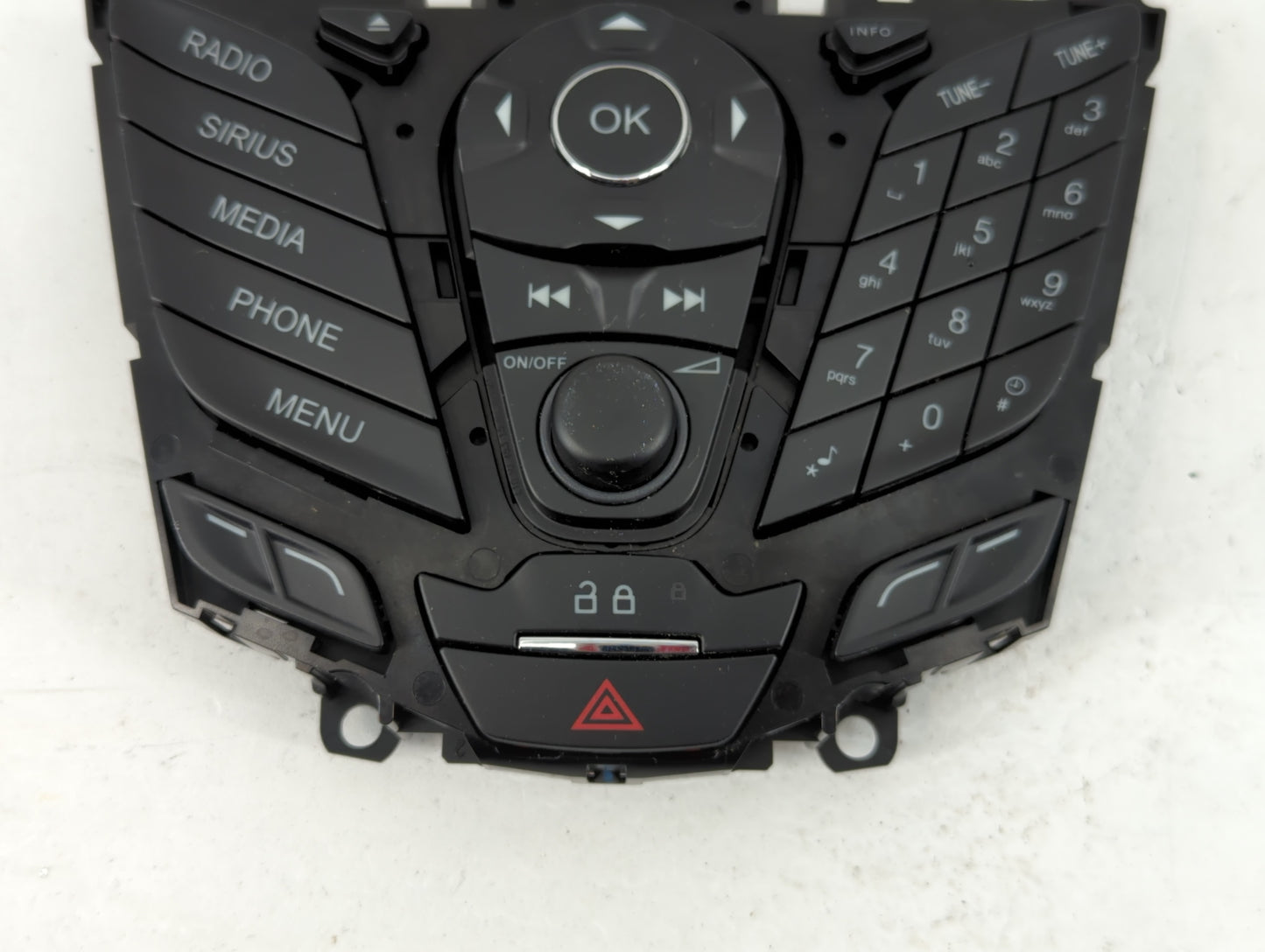 2013-2014 Ford Focus Radio AM FM Cd Player Receiver Replacement P/N:DM5T18K811KA Fits Fits 2013 2014 OEM Used Auto Parts - O