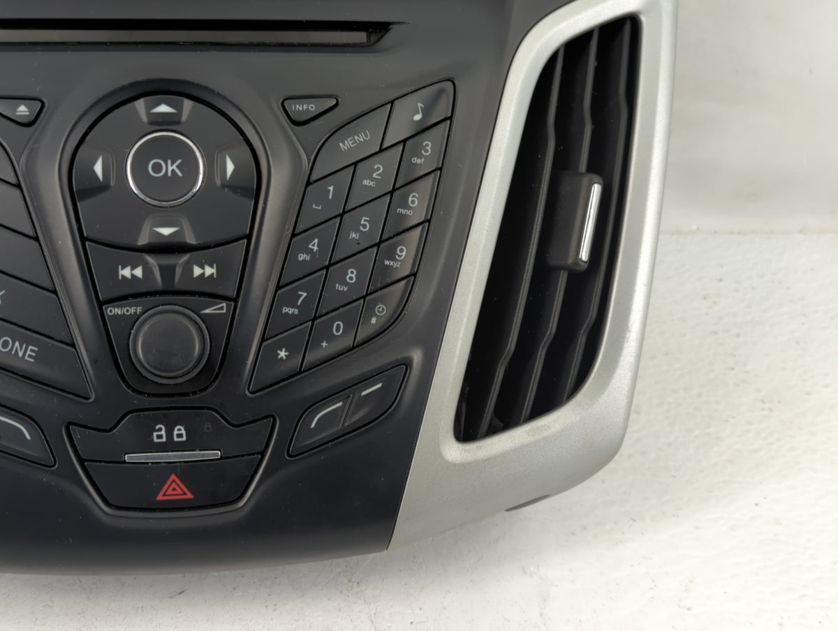 2012-2013 Ford Focus Radio AM FM Cd Player Receiver Replacement P/N:CM5T18K811KC Fits Fits 2012 2013 OEM Used Auto Parts - O