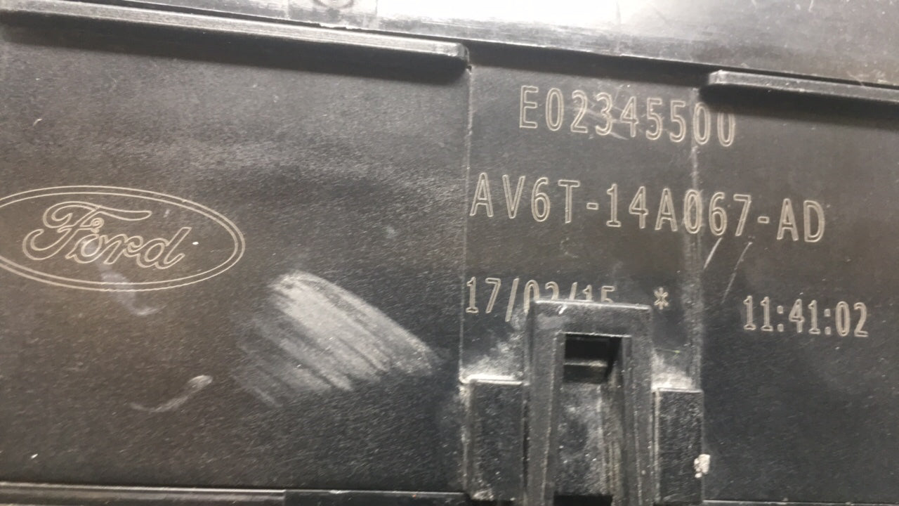 2015 Ford Focus Fusebox Fuse Box Panel Relay Module P/N:AV6T-14A142-AB Fits OEM Used Auto Parts - Oemusedautoparts1.com