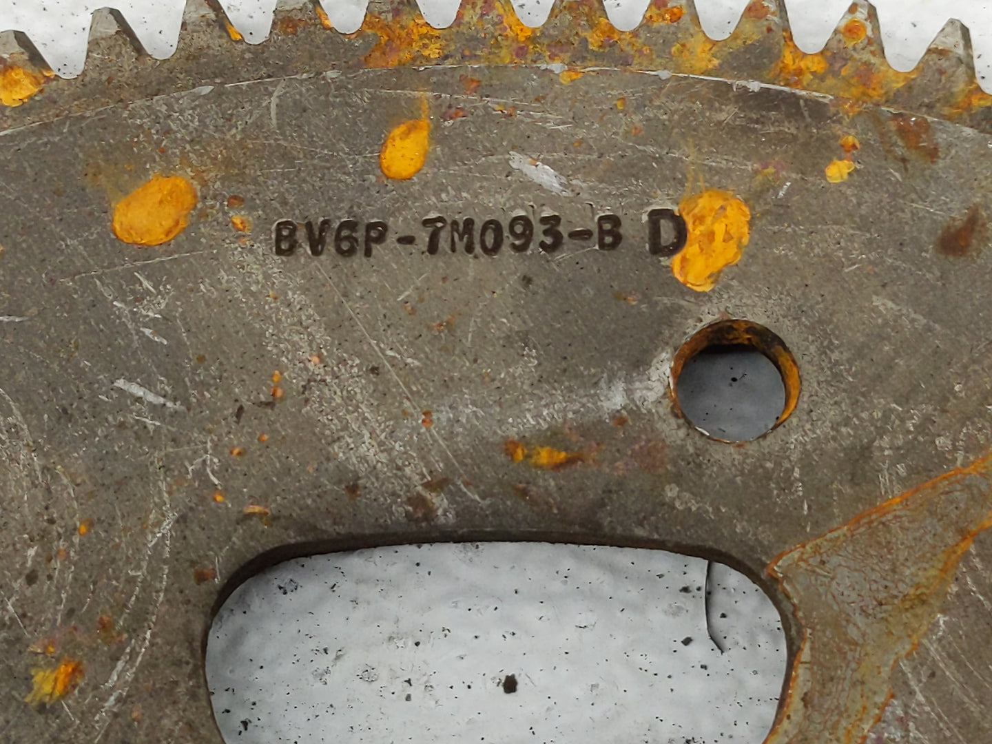 2012-2018 Ford Focus Transmission Flywheel Flexplate P/N:BV6P-7M093-BD Fits Fits 2012 2013 2014 2015 2016 2017 2018 OEM Used