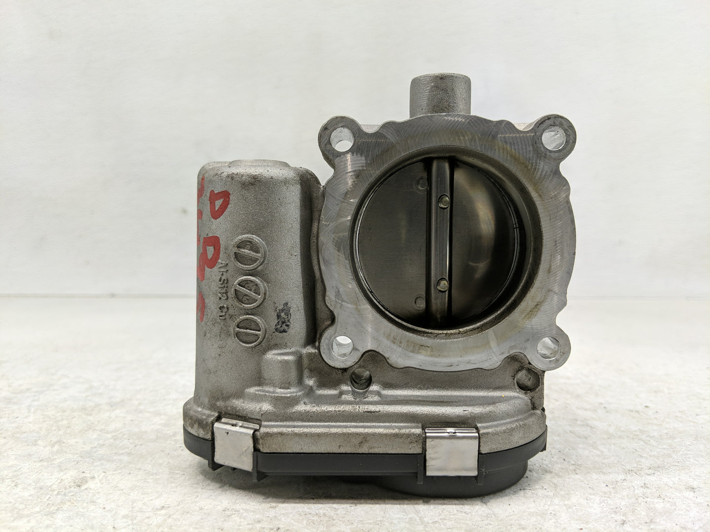 2013 Ford Focus Throttle Body Fits OEM Used Auto Parts - Oemusedautoparts1.com
