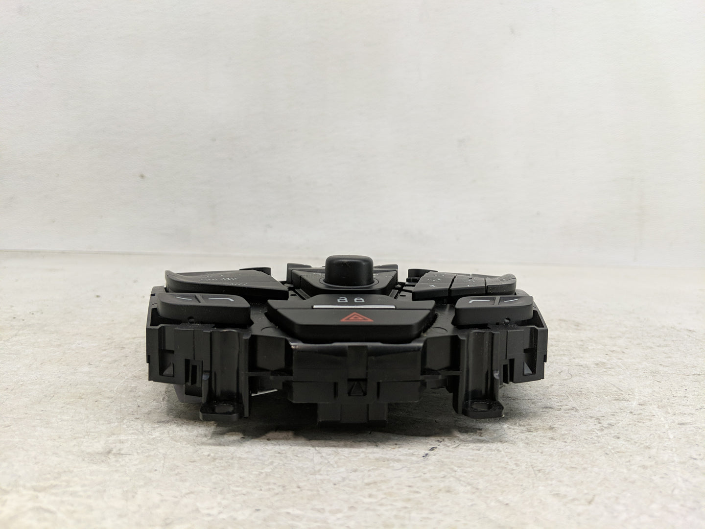 2012-2013 Ford Focus Radio Control Panel - Oemusedautoparts1.com