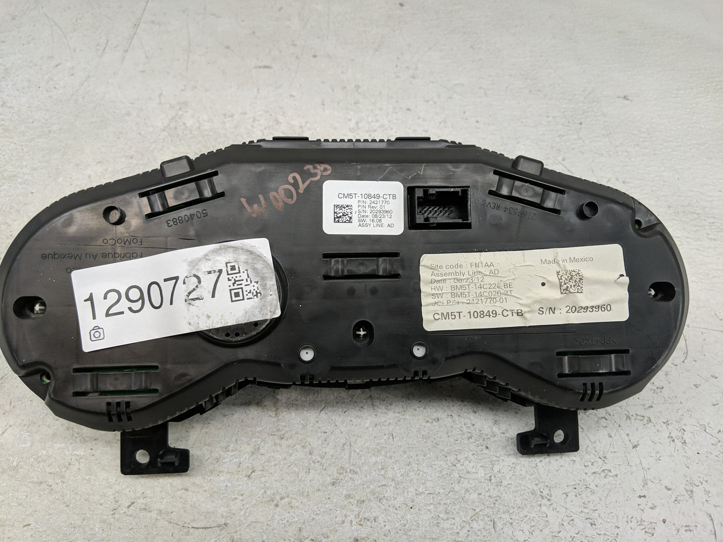 2013-2014 Ford Focus Instrument Cluster Speedometer Gauges P/N:CM5T-10849-CTB Fits Fits 2013 2014 OEM Used Auto Parts - Oemu