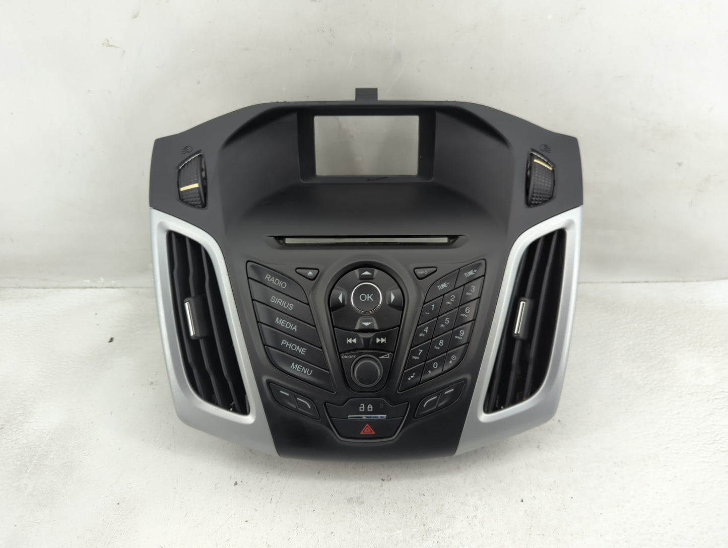 2013-2014 Ford Focus Radio Control Panel - Oemusedautoparts1.com