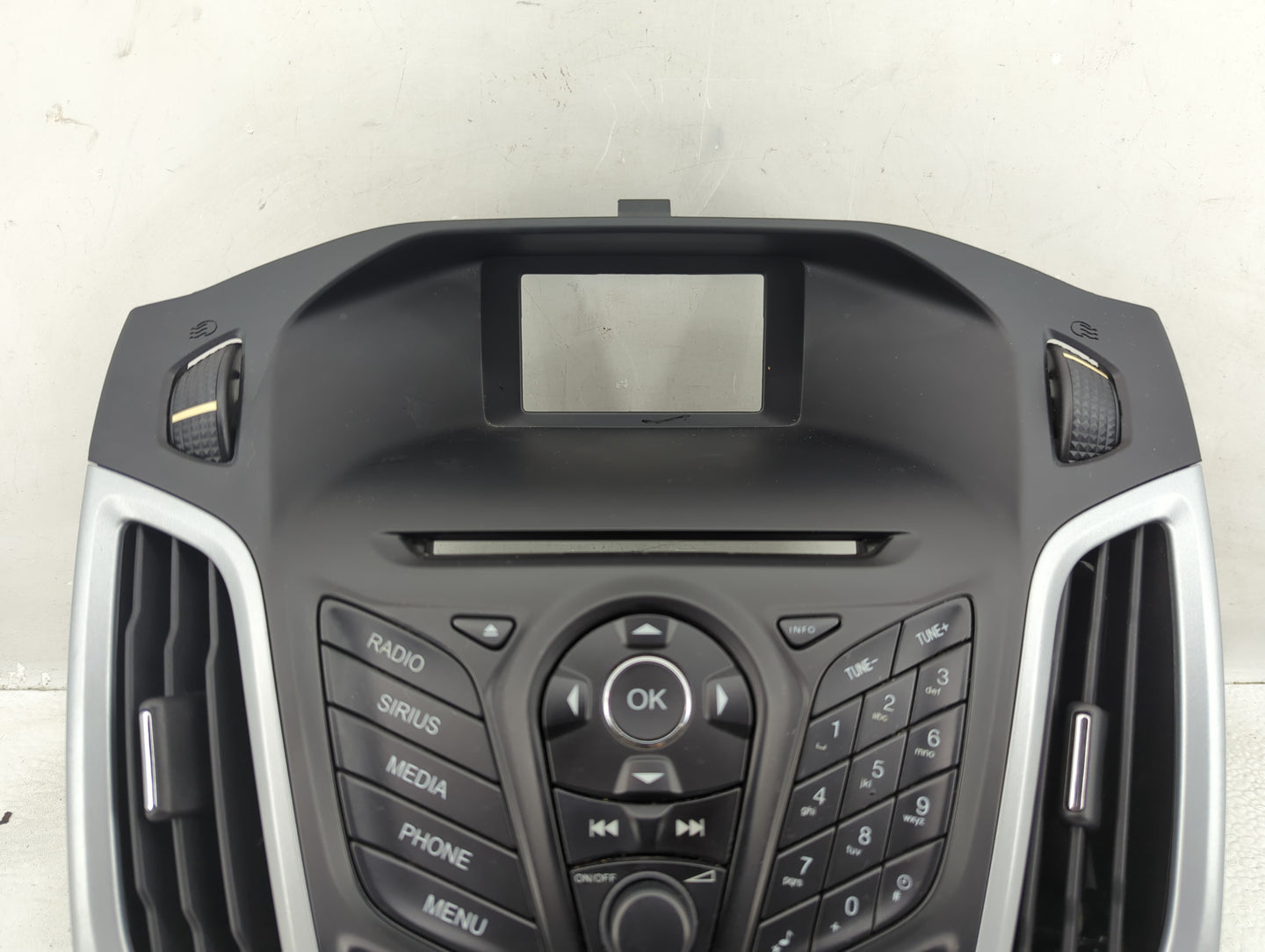 2013-2014 Ford Focus Radio Control Panel - Oemusedautoparts1.com