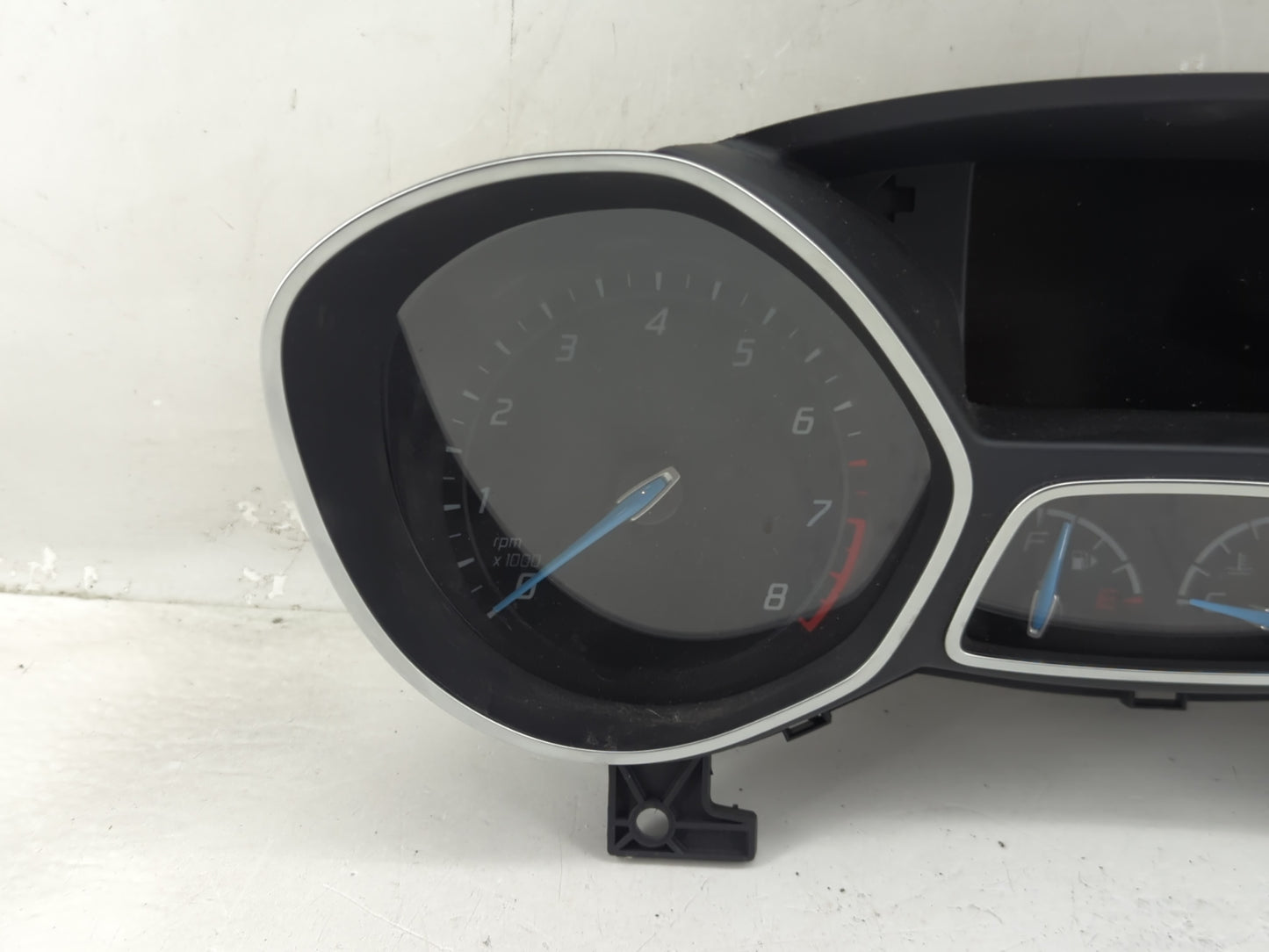 2013-2014 Ford Focus Instrument Cluster Speedometer Gauges P/N:CM5T-10849-CTC Fits Fits 2013 2014 OEM Used Auto Parts - Oemu