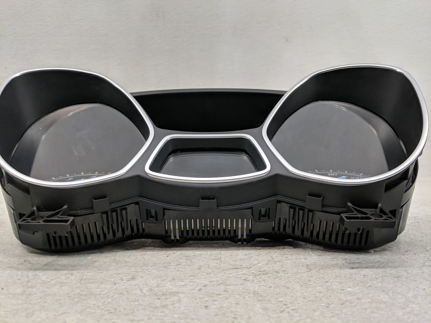 2013-2014 Ford Focus Instrument Cluster Speedometer Gauges P/N:CM5T-10849-CTC Fits Fits 2013 2014 OEM Used Auto Parts - Oemu