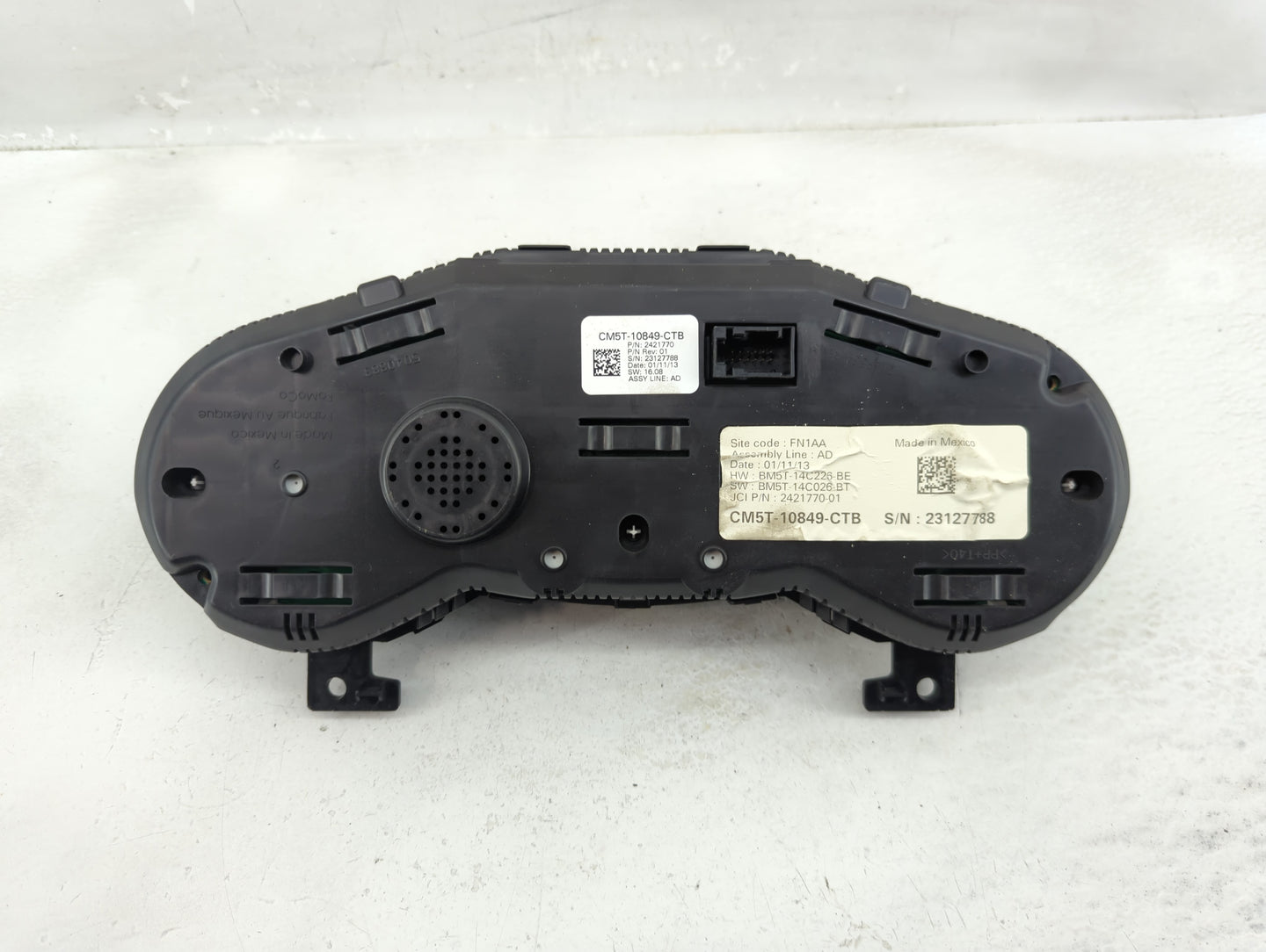 2013-2014 Ford Focus Instrument Cluster Speedometer Gauges P/N:CM5T-10849-CTB Fits Fits 2013 2014 OEM Used Auto Parts - Oemu