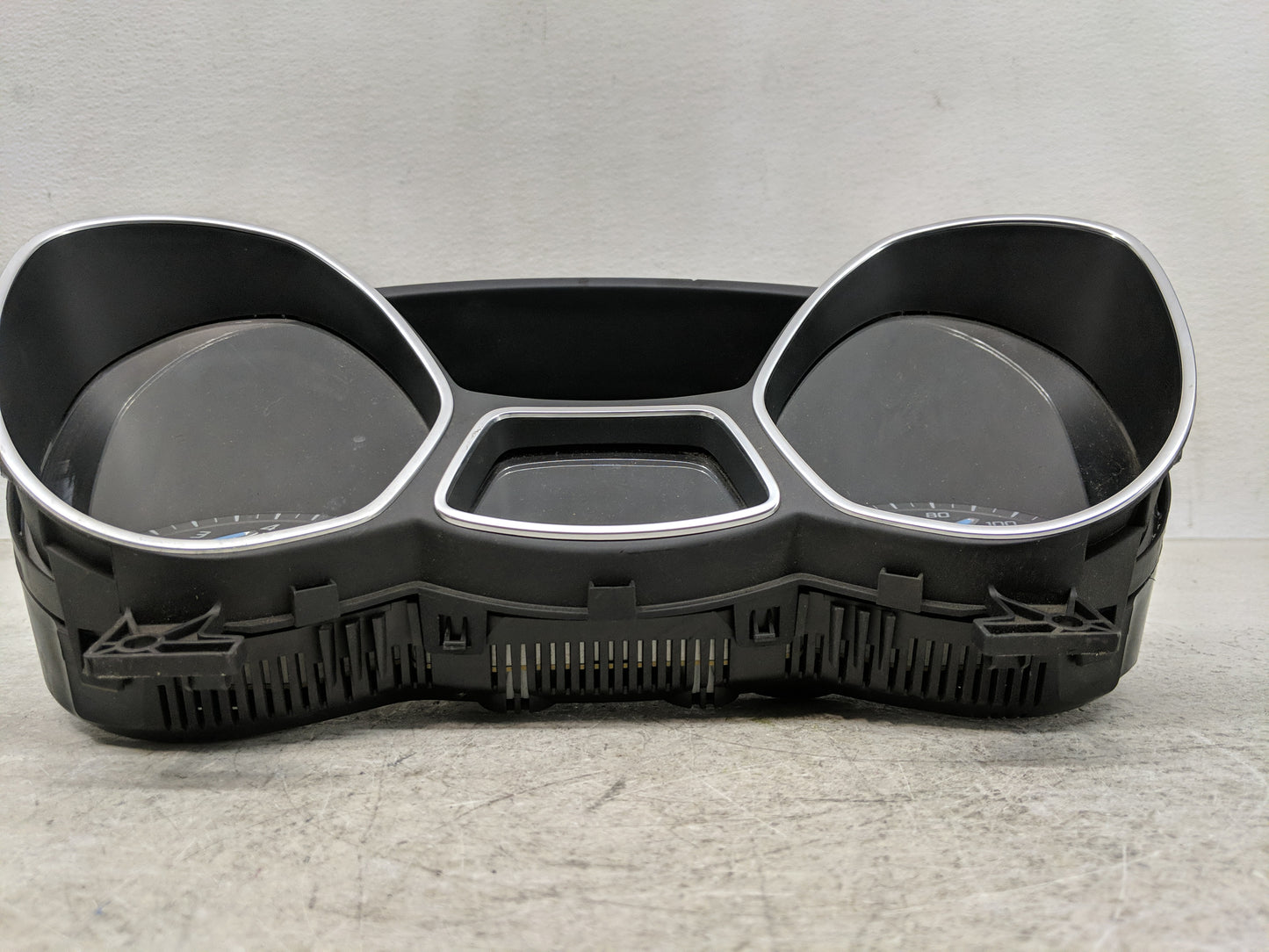 2013-2014 Ford Focus Instrument Cluster Speedometer Gauges P/N:CM5T-10849-CTC Fits Fits 2013 2014 OEM Used Auto Parts - Oemu