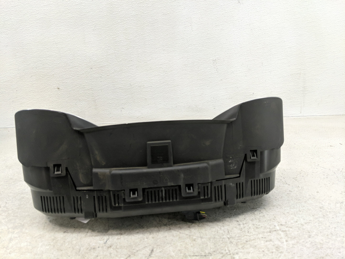 2013-2014 Ford Focus Instrument Cluster Speedometer Gauges P/N:CM5T-10849-CTC Fits Fits 2013 2014 OEM Used Auto Parts - Oemu