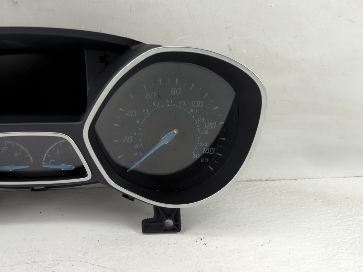 2013-2014 Ford Focus Instrument Cluster Speedometer Gauges P/N:CM5T-10849-CTB Fits Fits 2013 2014 OEM Used Auto Parts - Oemu