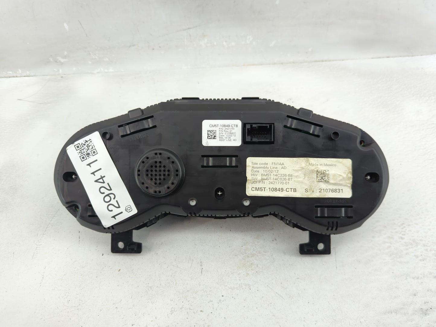 2013-2014 Ford Focus Instrument Cluster Speedometer Gauges P/N:CM5T-10849-CTB Fits Fits 2013 2014 OEM Used Auto Parts - Oemu