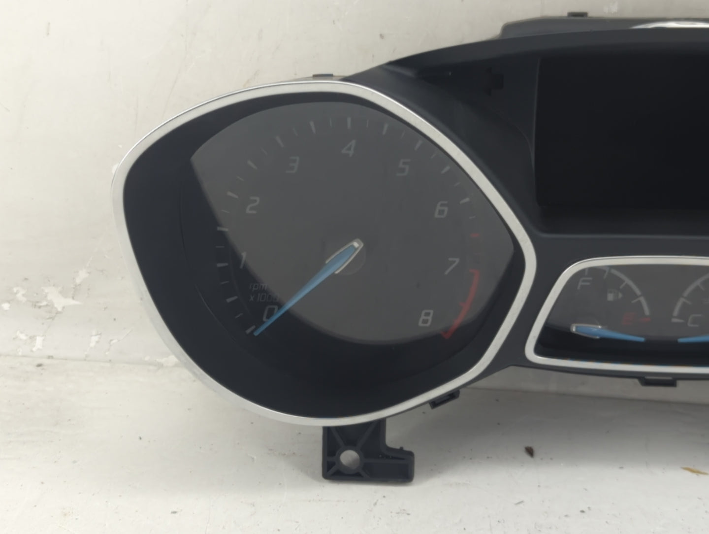 2013-2014 Ford Focus Instrument Cluster Speedometer Gauges P/N:CM5T-10849-CTB Fits Fits 2013 2014 OEM Used Auto Parts - Oemu