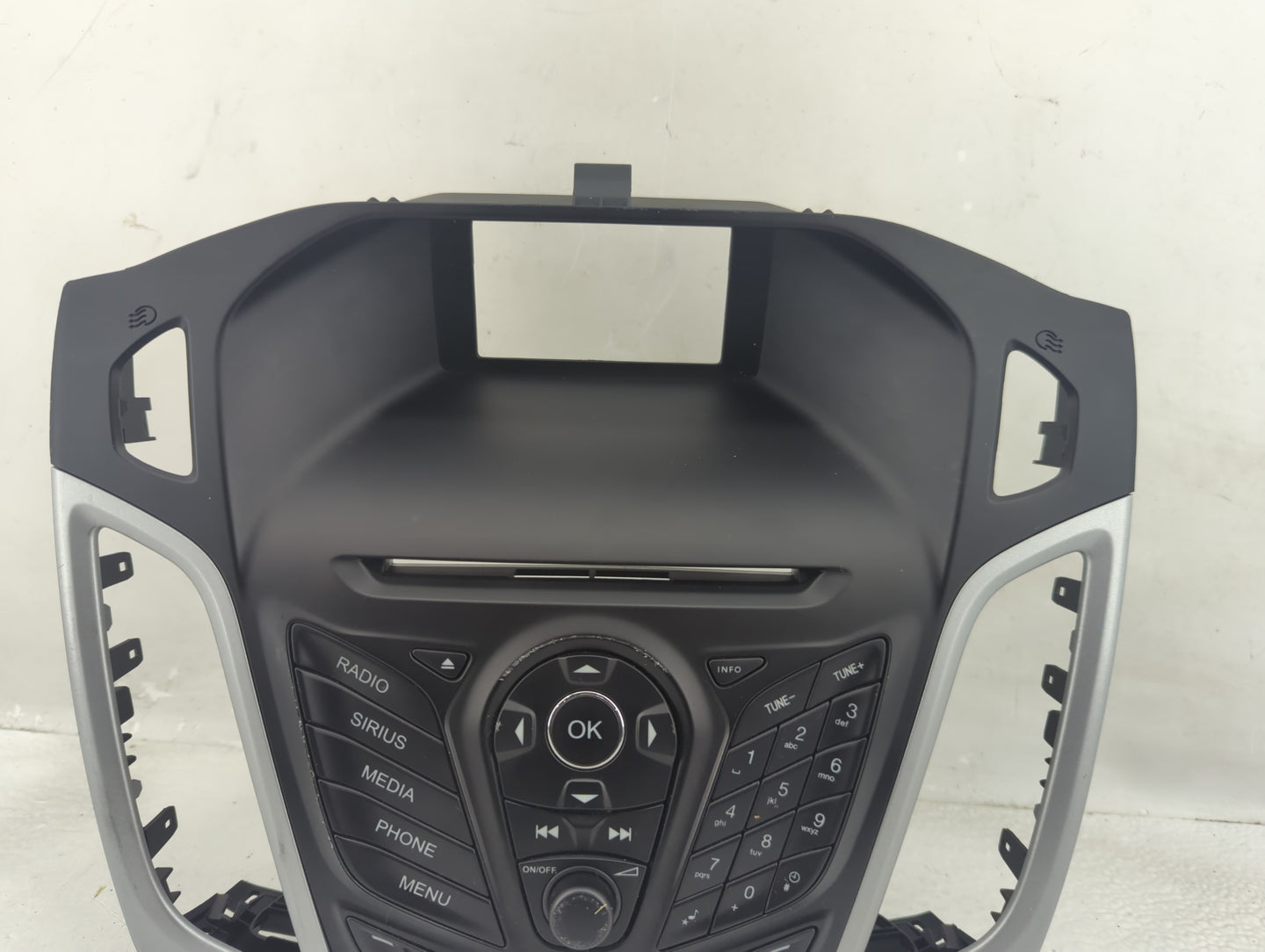 2013-2014 Ford Focus Radio Control Panel - Oemusedautoparts1.com
