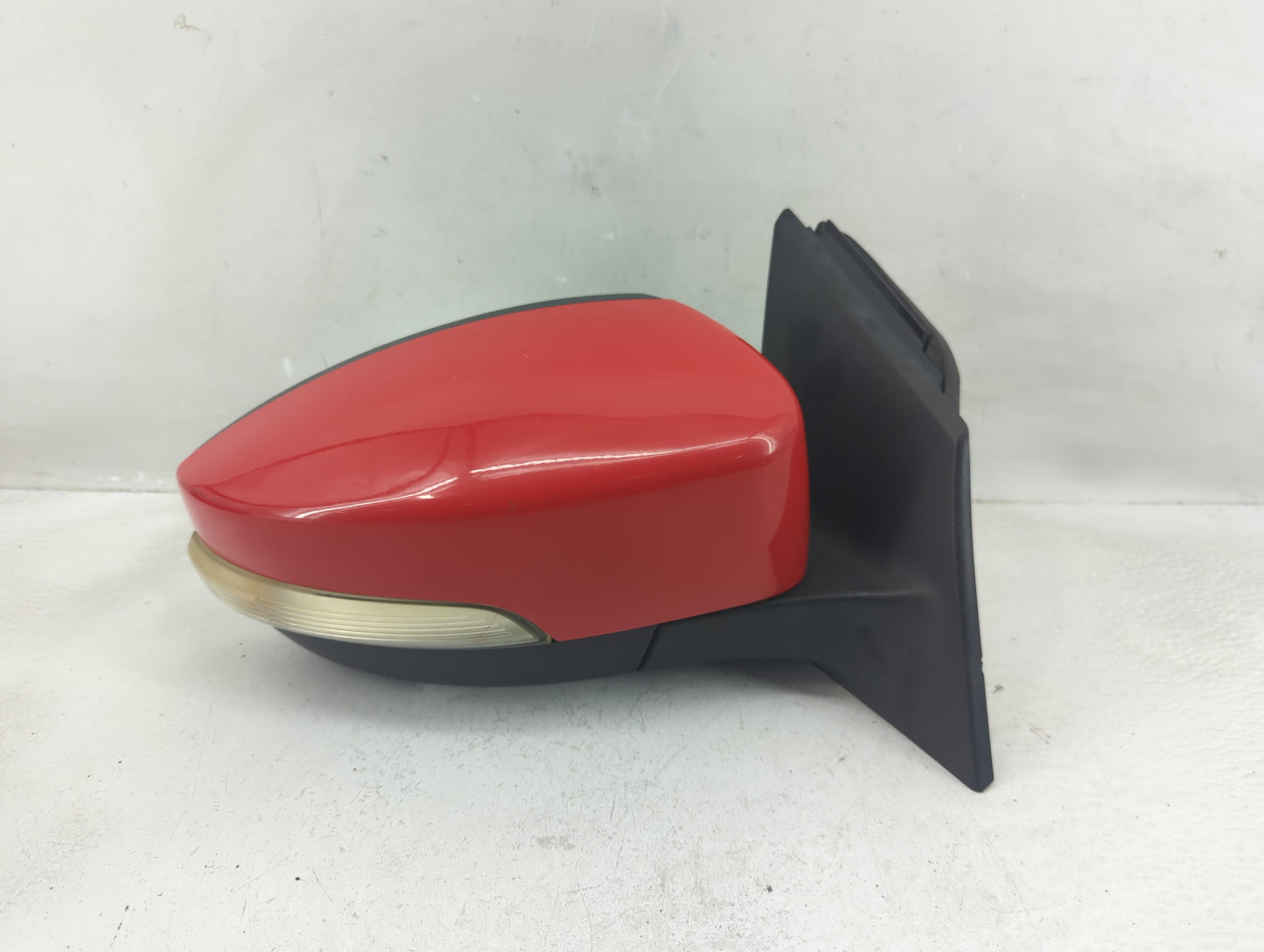 2012-2014 Ford Focus Passenger Side View Mirror - Right Door Mirror OEM Used - Oemusedautoparts1.com