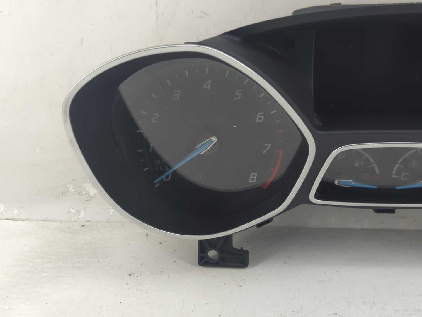 2013-2014 Ford Focus Instrument Cluster Speedometer Gauges P/N:2534210 CM5T-10849-CTC Fits Fits 2013 2014 OEM Used Auto Part