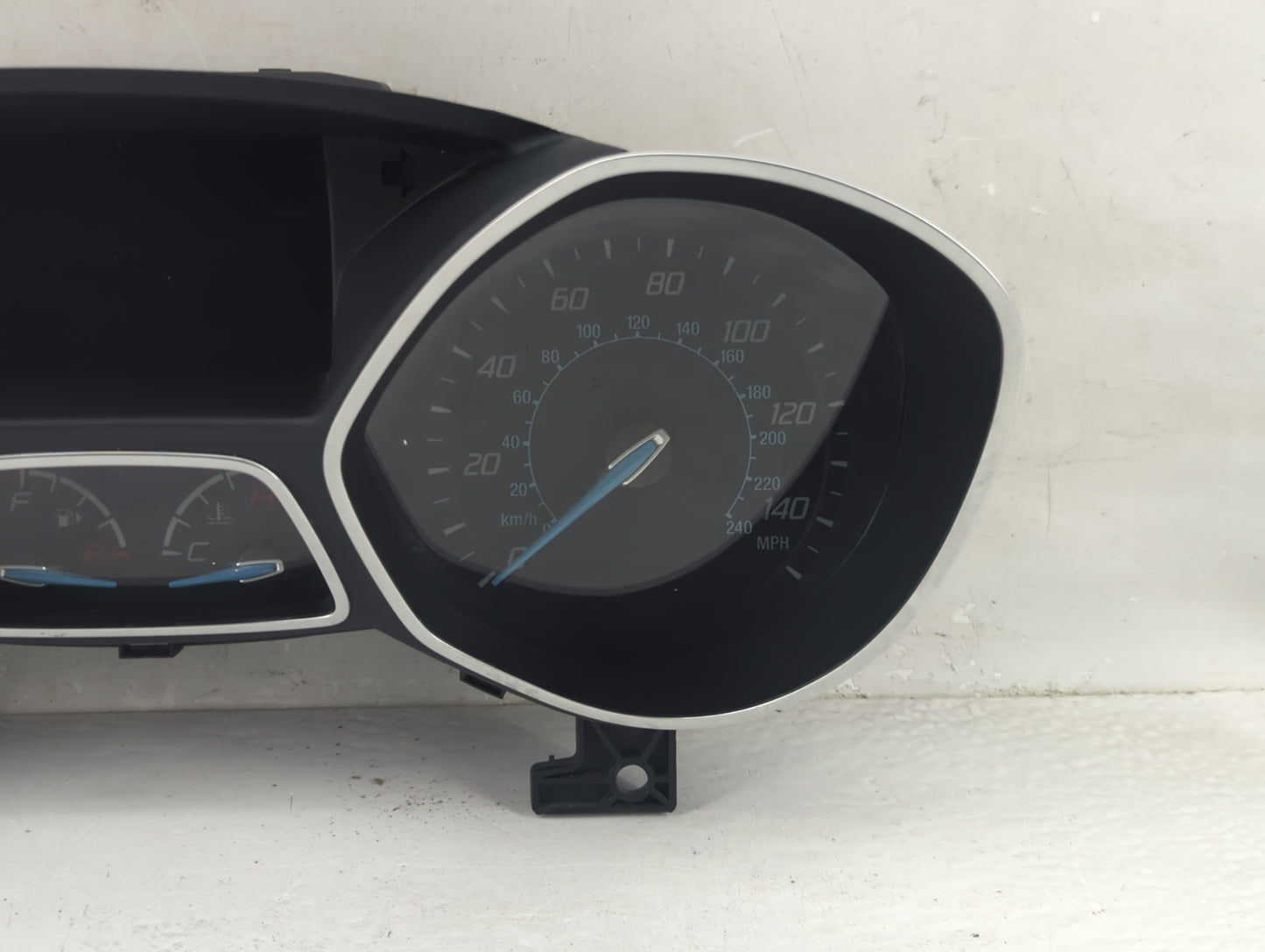 2013-2014 Ford Focus Instrument Cluster Speedometer Gauges P/N:2534210 CM5T-10849-CTC Fits Fits 2013 2014 OEM Used Auto Part