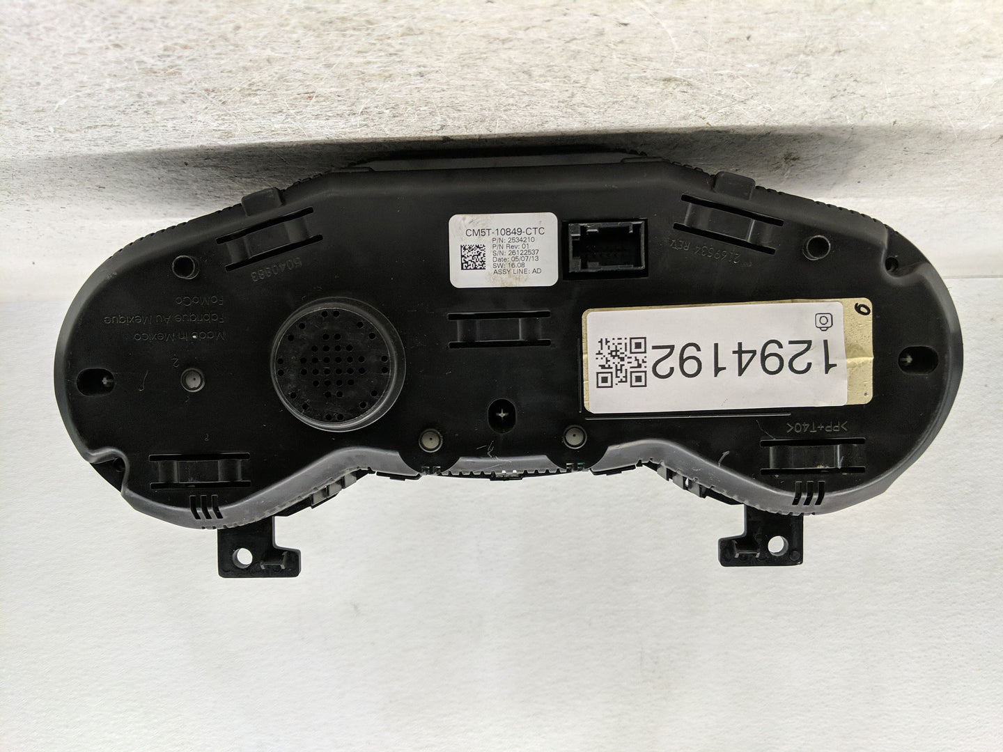 2013-2014 Ford Focus Instrument Cluster Speedometer Gauges P/N:CM5T-10849-CTC Fits Fits 2013 2014 OEM Used Auto Parts - Oemu