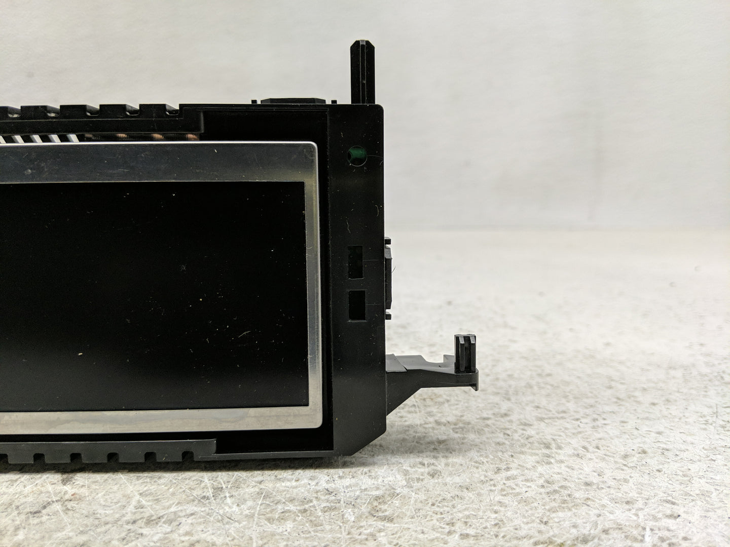 2012-2014 Ford Focus Information Display Screen - Oemusedautoparts1.com